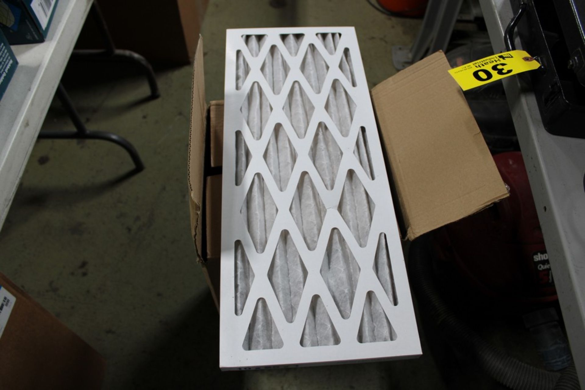 LARGE ASSORTMENT OF AIR FILTERS - Image 4 of 4