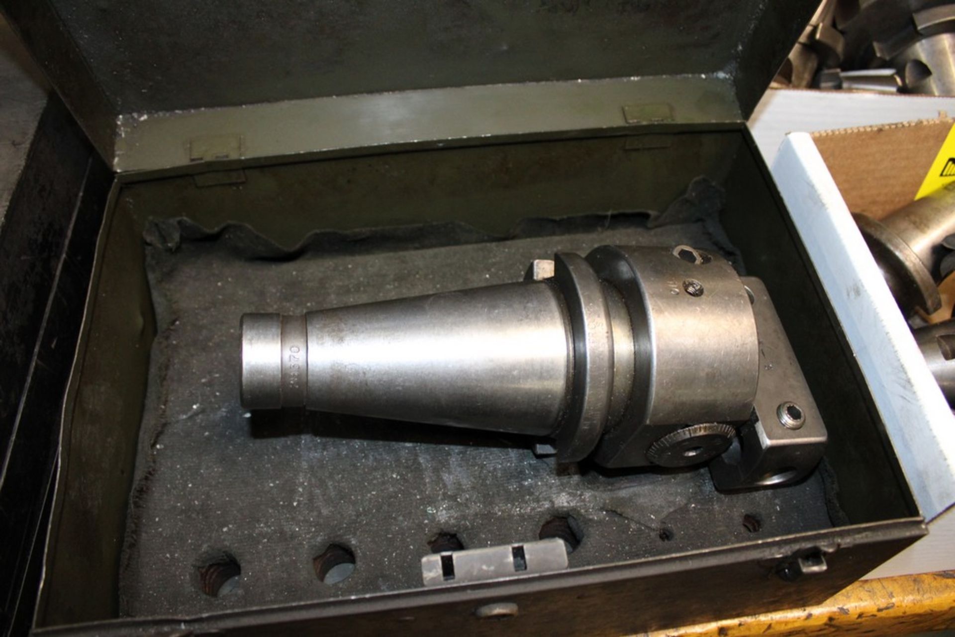 C.C. CRALEY 205/S 50 TAPER MICROADJUSTABLE OFFSET BORING HEAD IN CASE - Image 2 of 2