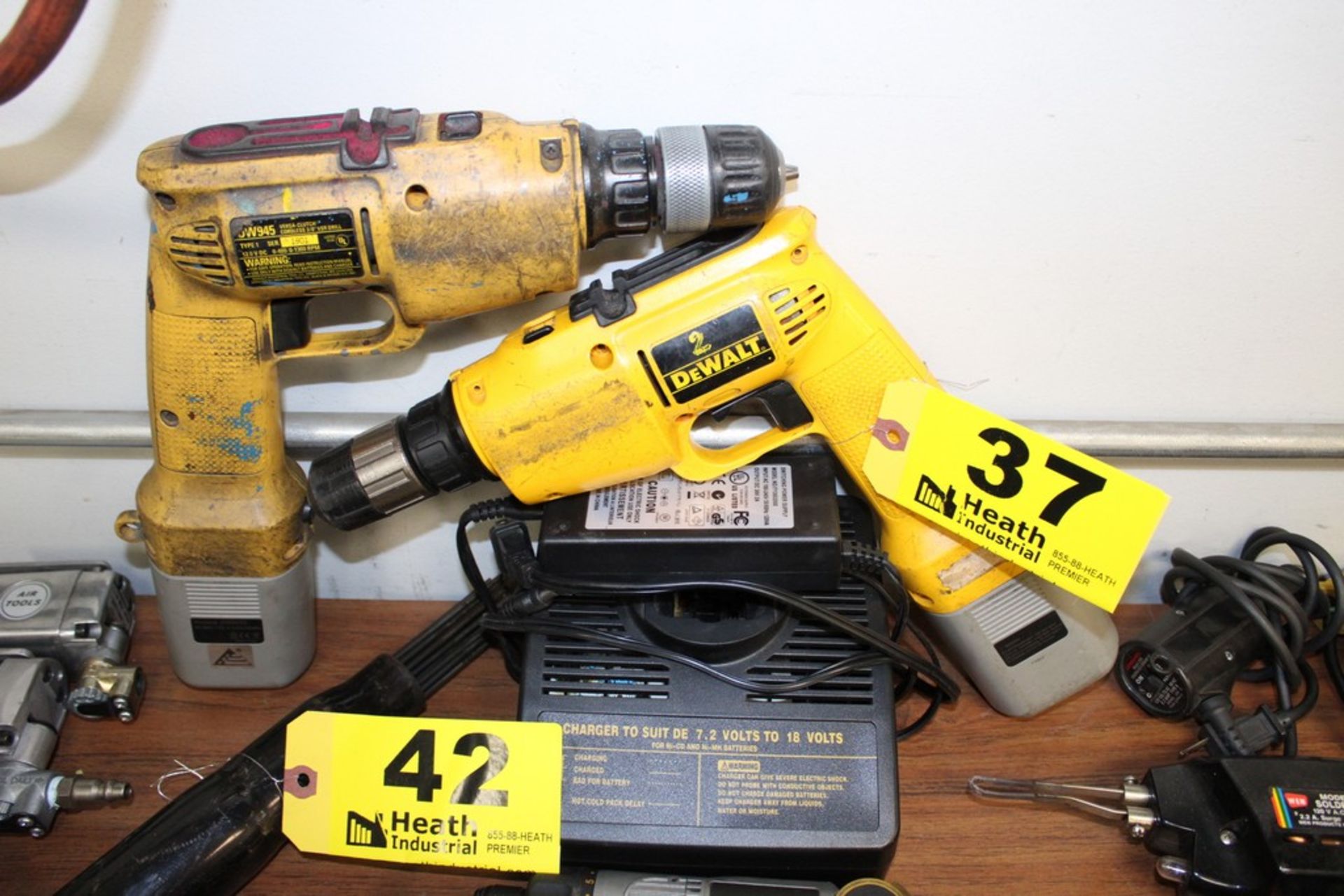 (2) DEWALT MODEL DW945 3/8 VARIABLE SPEED DRILLS WTH (2) BATTERIES & CHARGER