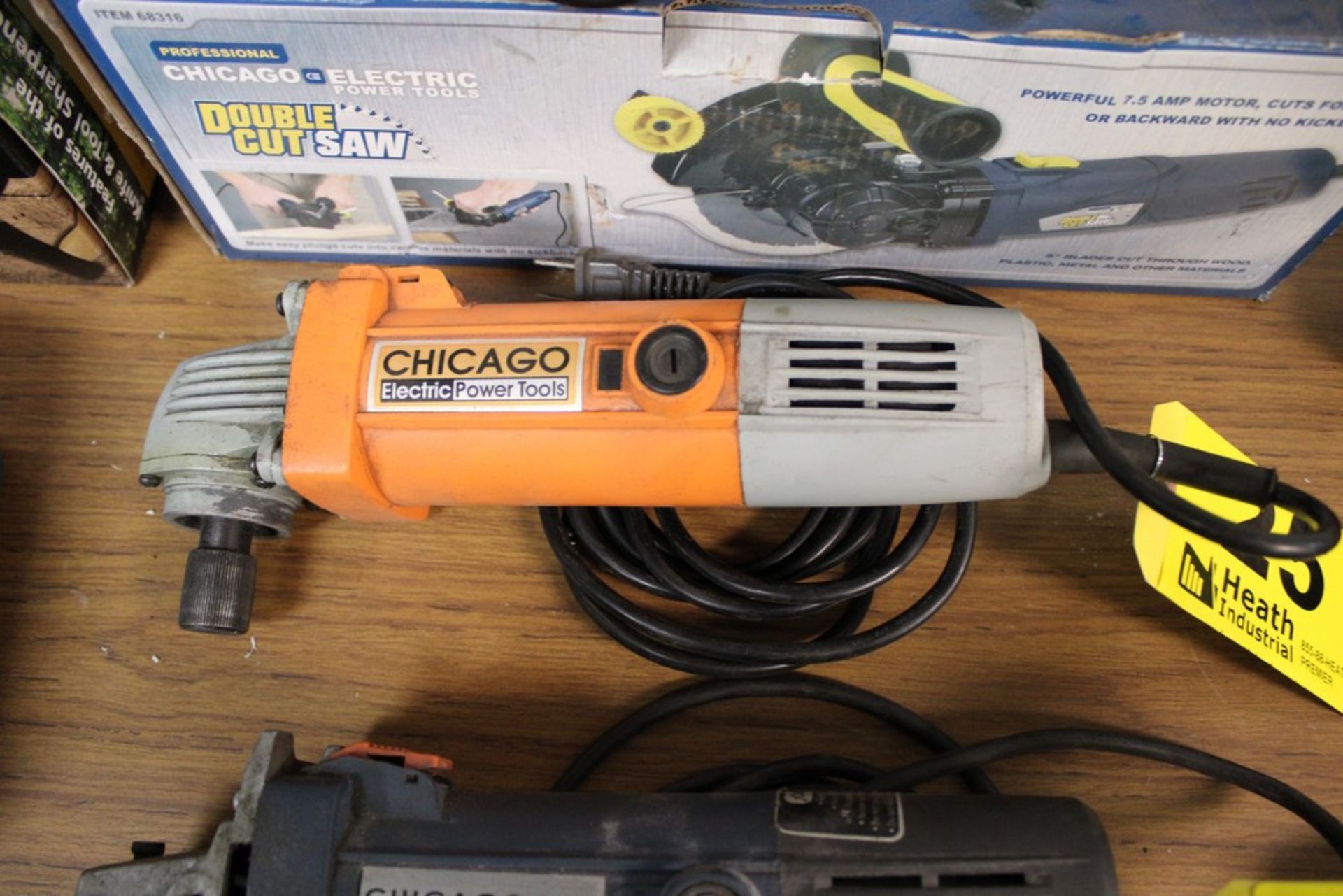 CHICAGO ELECTRIC 1/2" BAND FILE