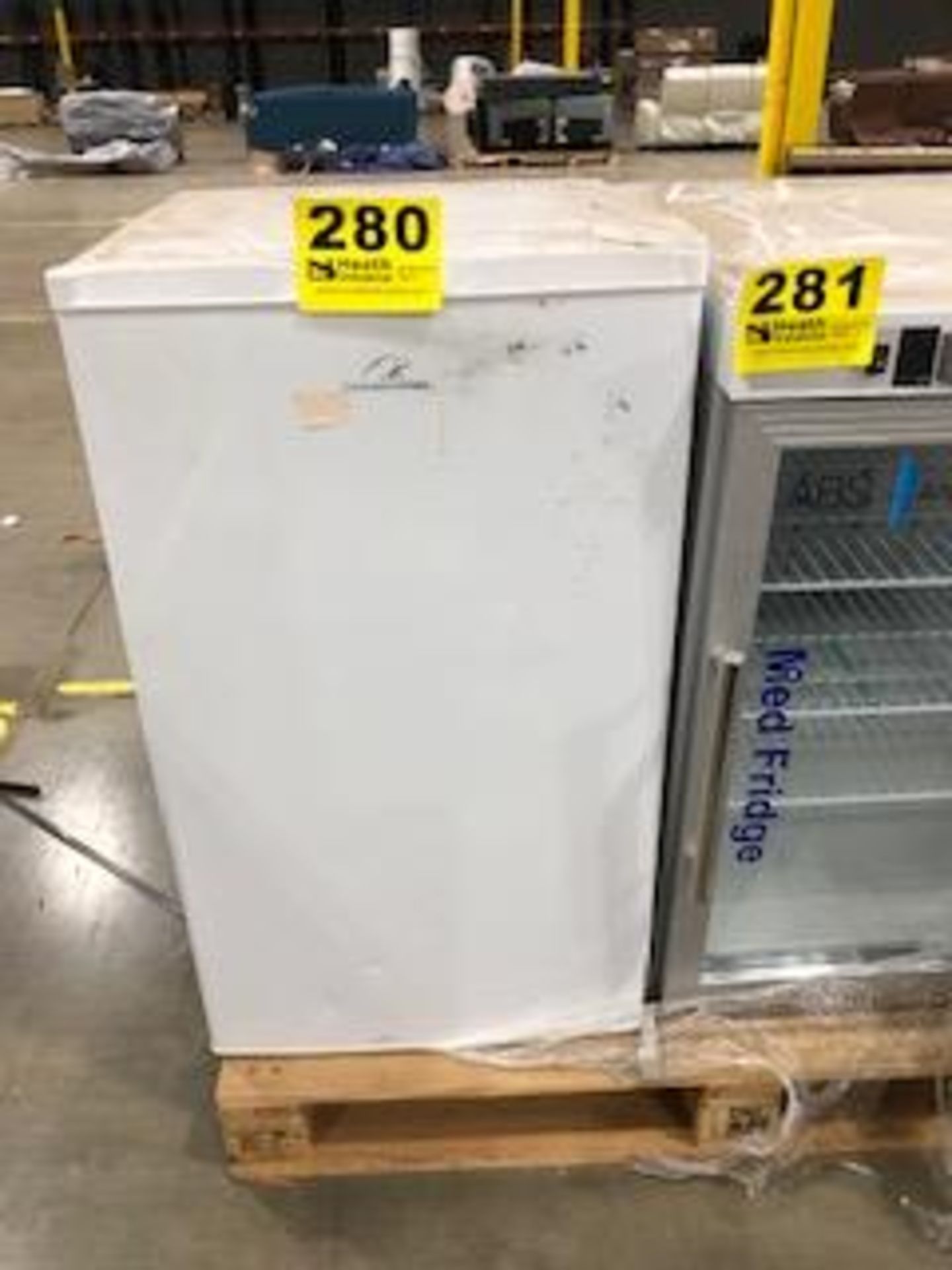 COMMERCIAL COOLER