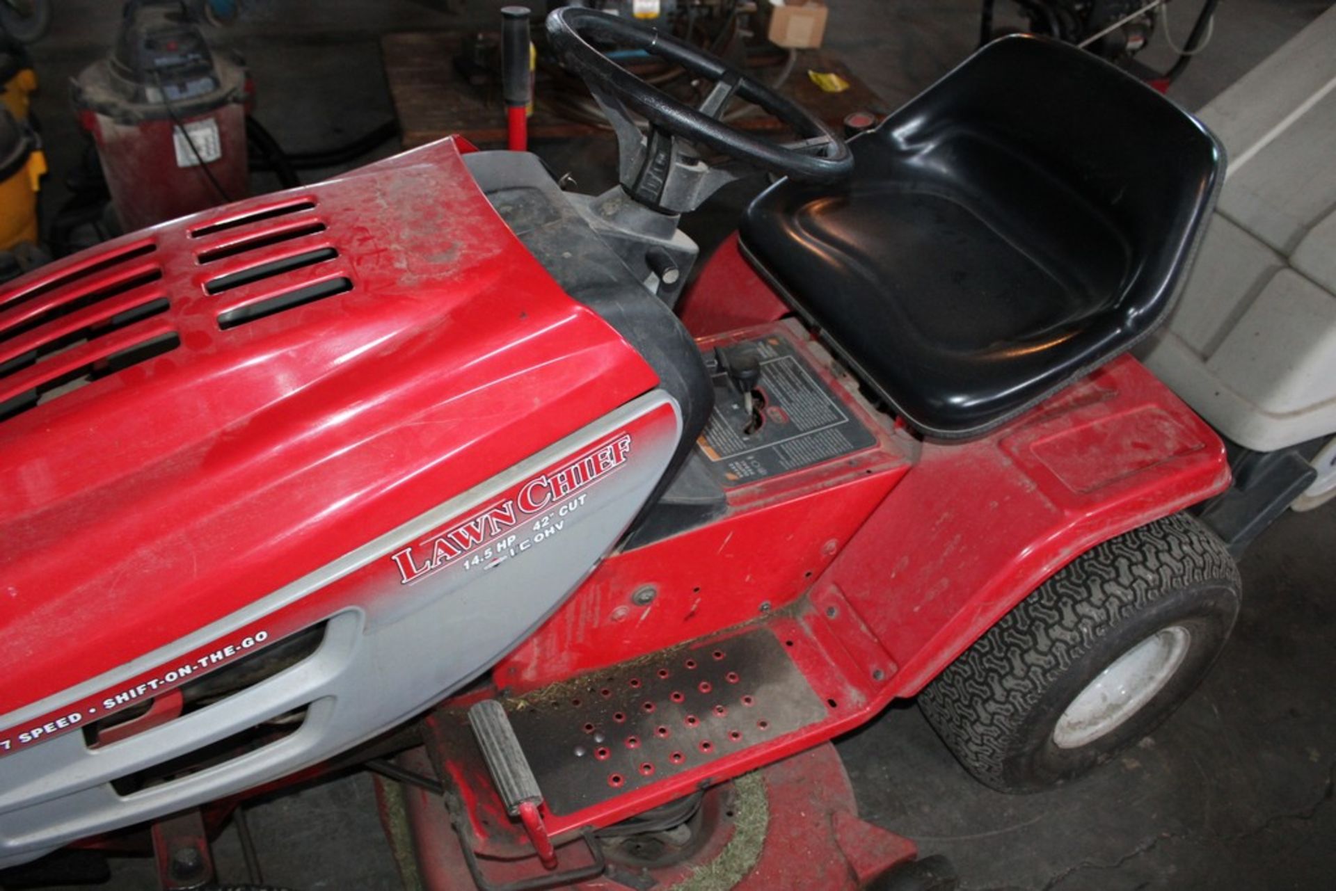 LAWN CHIEF 42" RIDING LAWN MOWER WITH BRIGGS & STRATTON 14.5 HP GAS ENGINE, 7 SPEED, SHIFT ON THE GO - Image 6 of 6