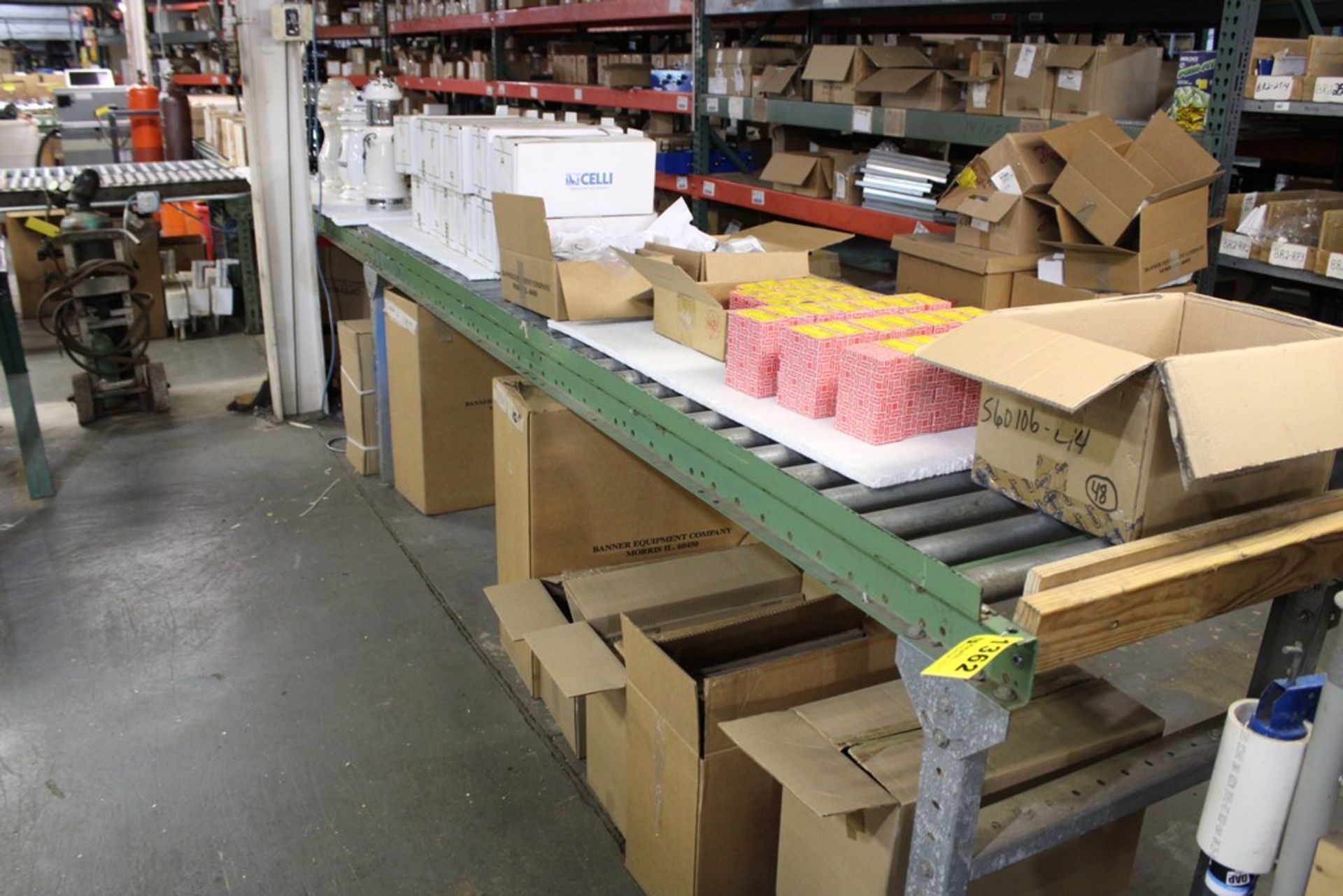 (4) SECTIONS 9' ROLLER CONVEYOR