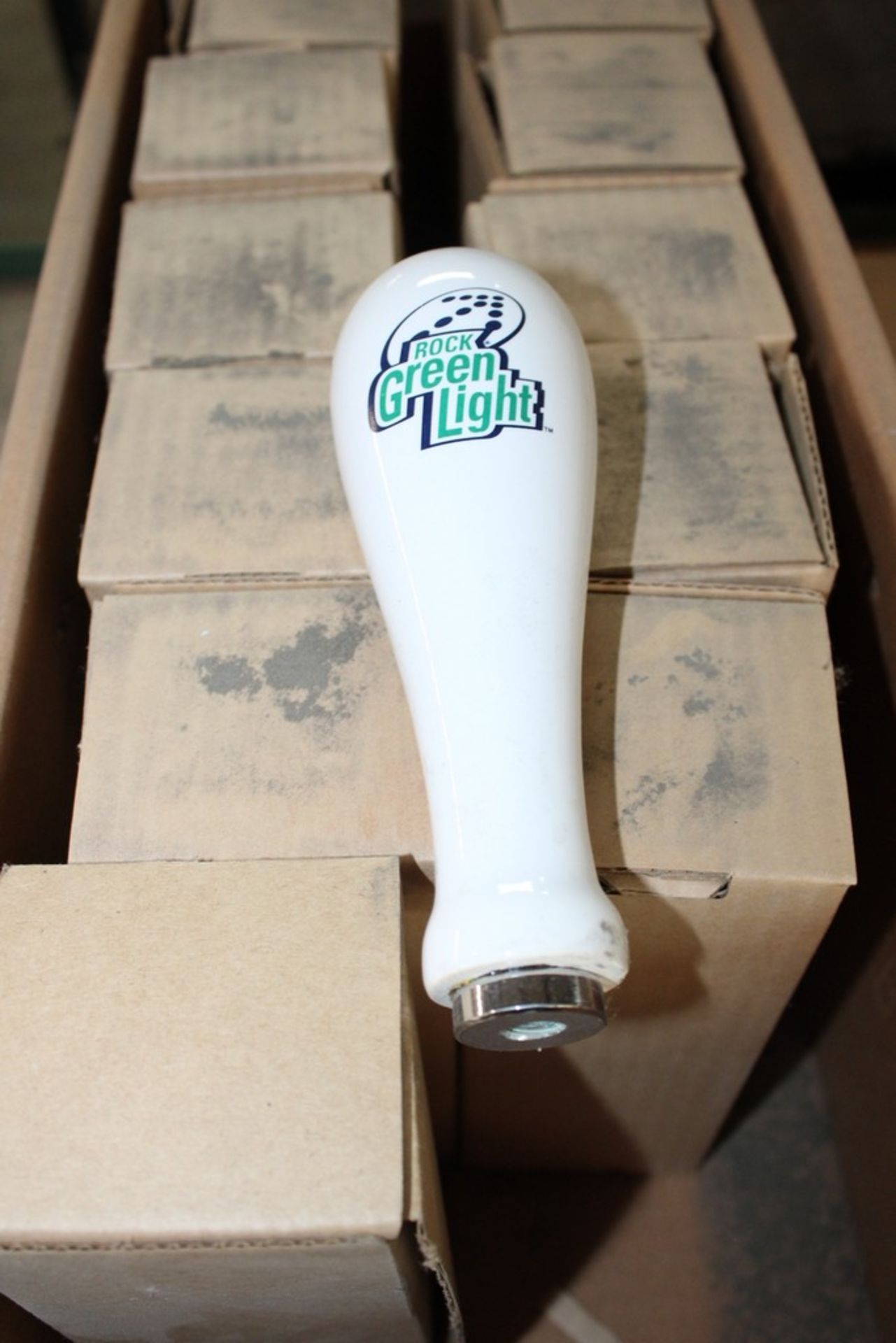 ROCK GREEN LIGHT TAP HANDLES IN BOX - Image 2 of 2