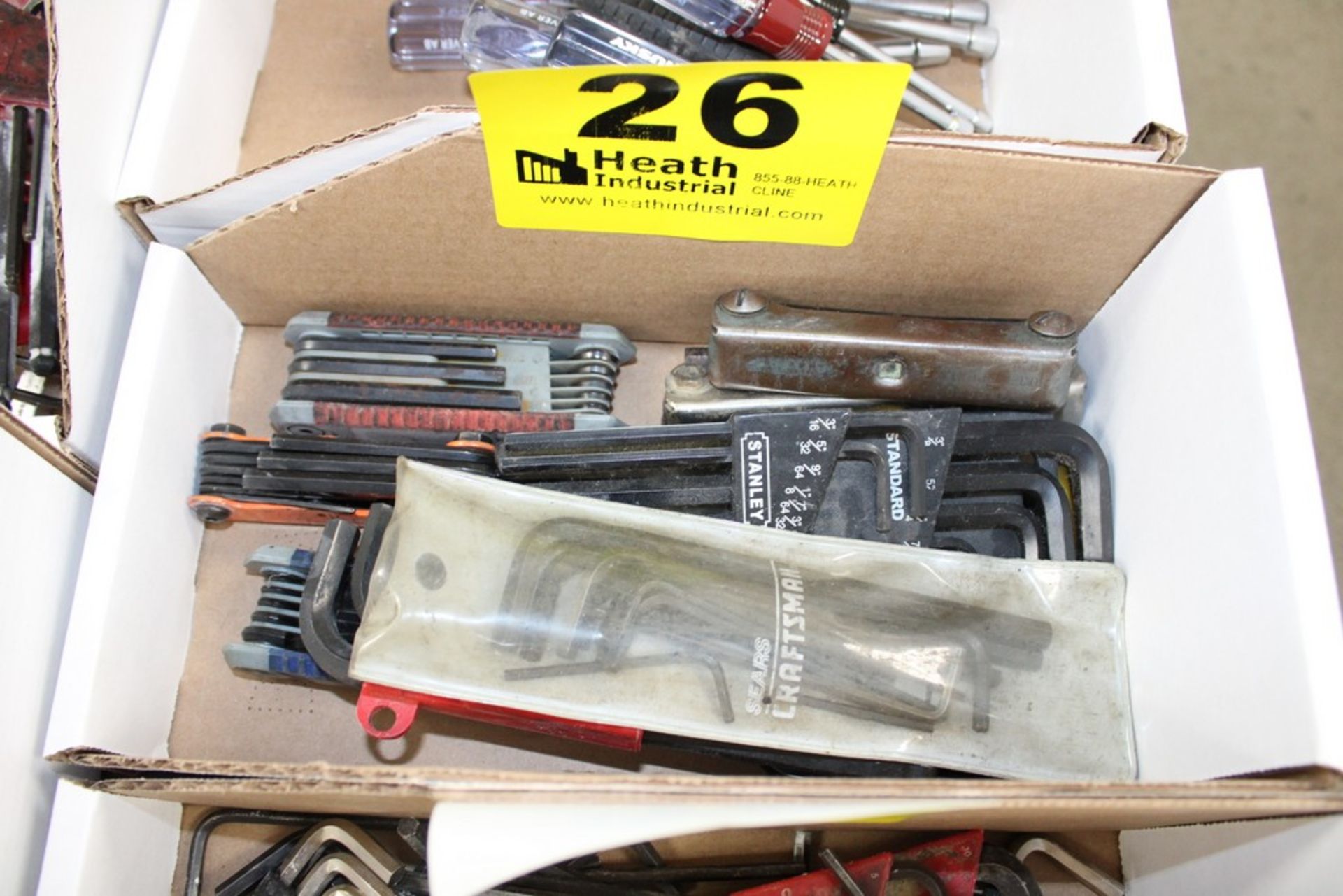 ASSORTED HEX WRENCHES IN BOX