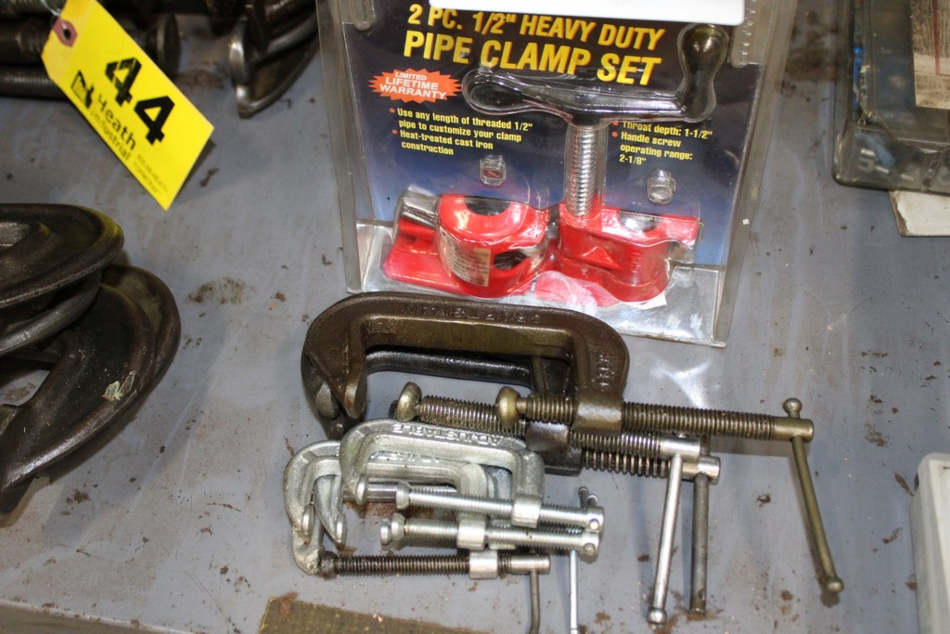 TWO PIECE PIPE CLAMP KIT & (6) 2" - 3" C-CLAMPS