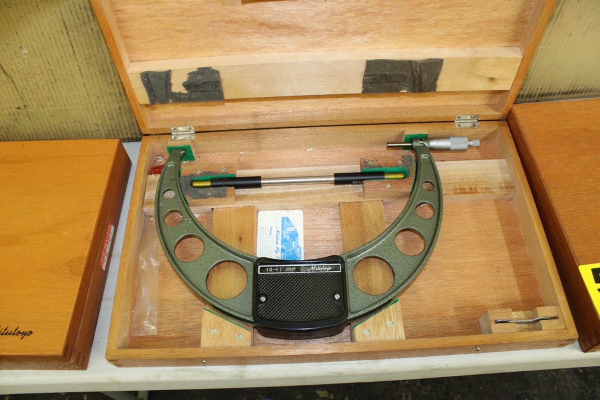 MITUTOYO NO. 103-225 10-11" MICROMETER WITH STANDARDS