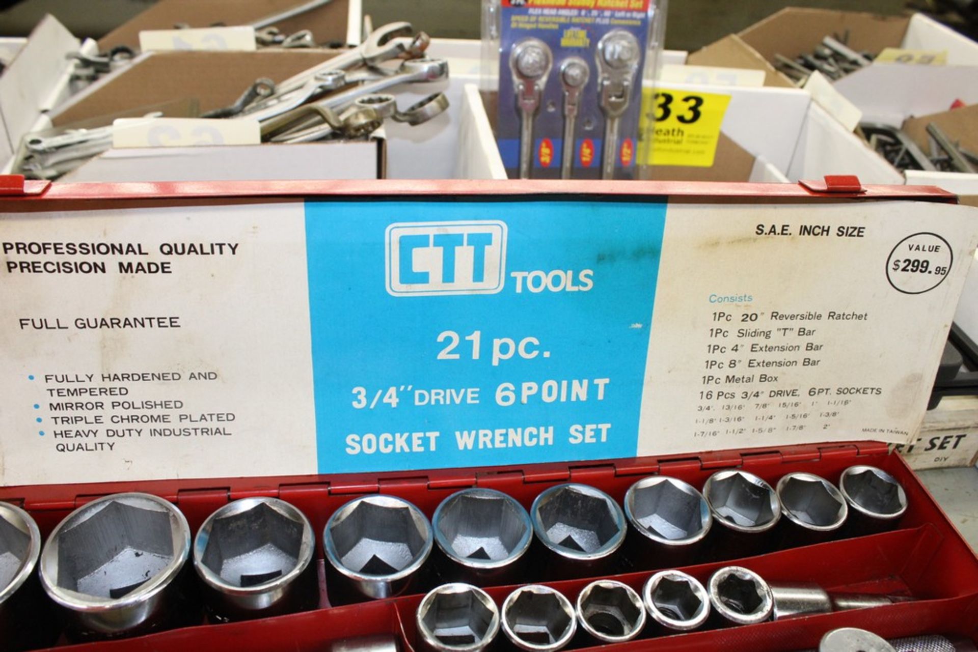 CTT 3/4" DRIVE SOCKET SET WITH 6-POINT SOCKETS, RATCHETS, BREAKER BAR & (2) EXTENSIONS - Image 2 of 2