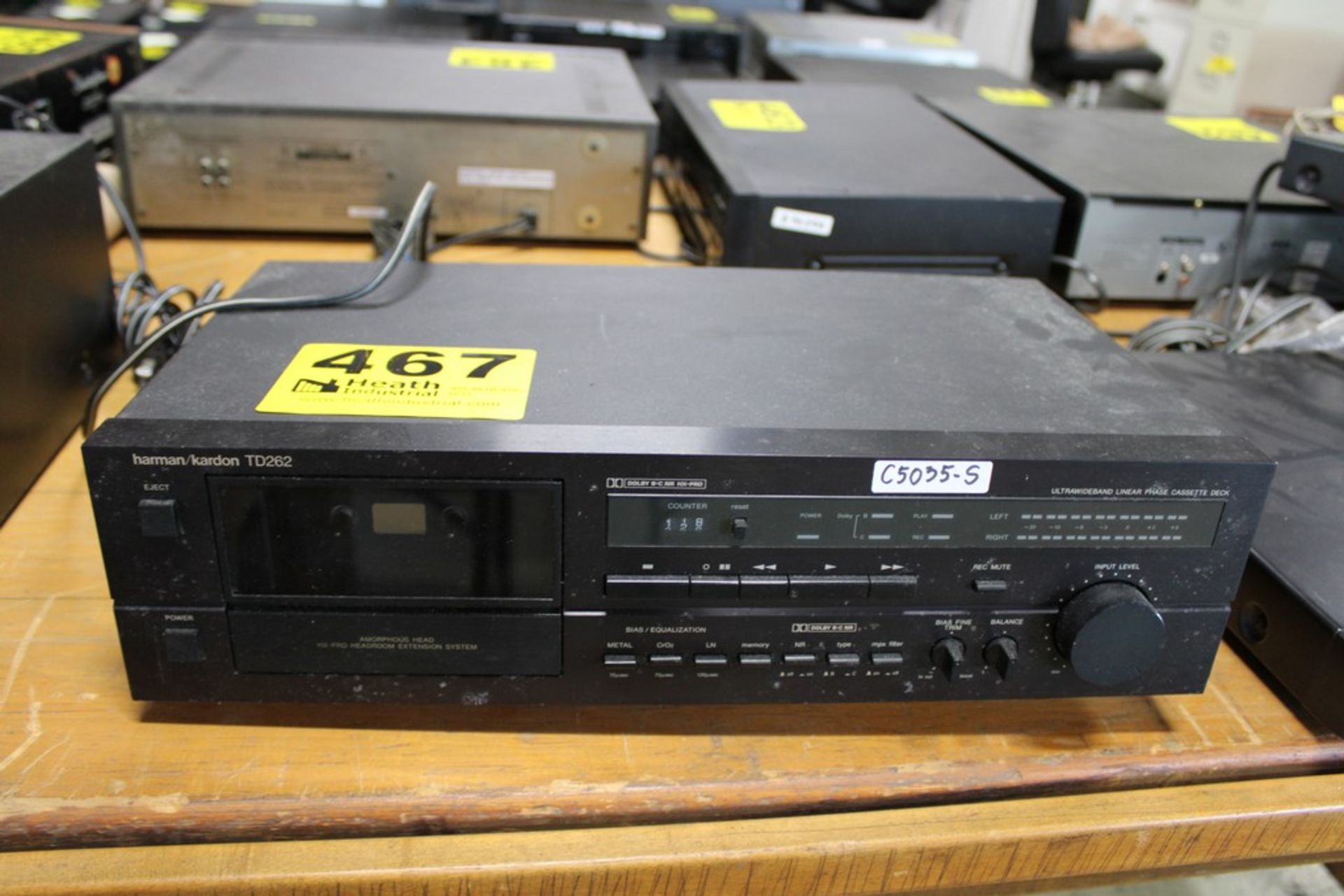 HARMON/KARDON MODEL TD262 ULTRA WIDEBAND LINEAR PHASE CASSETTE DECK