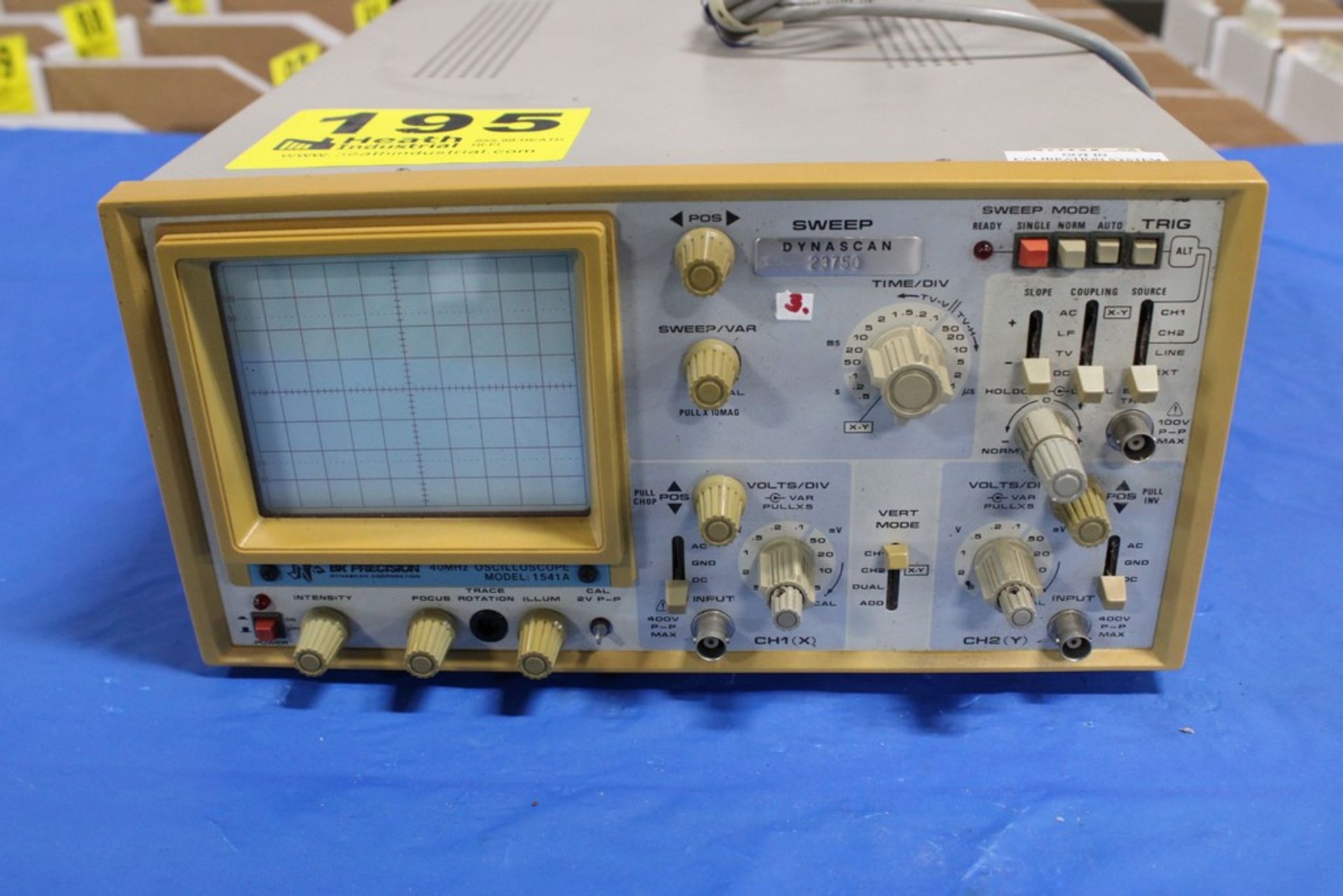 BK PRECISION MODEL 1541A 40MHZ OSCILLOSCOPE - Image 2 of 3