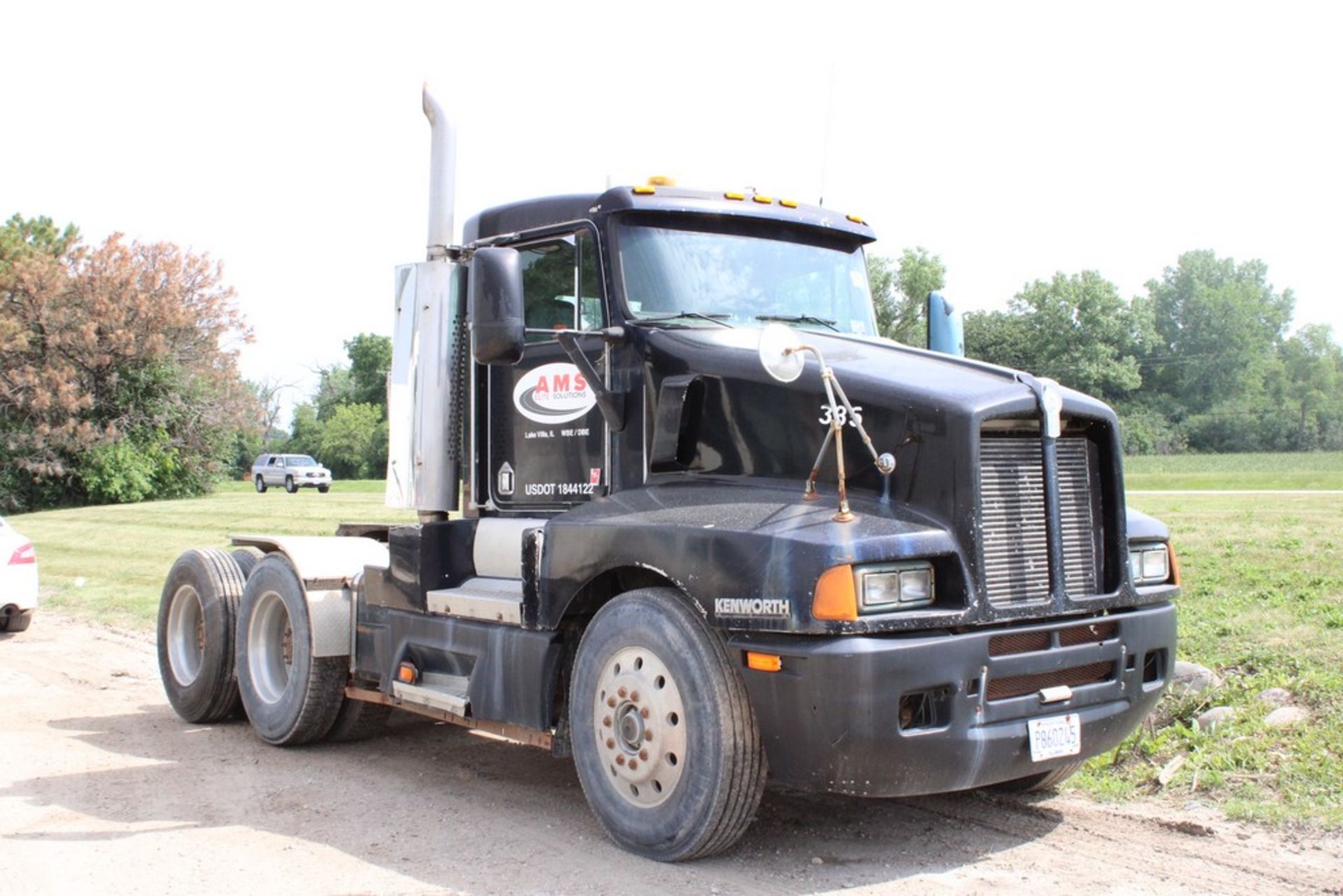 1994 KENWORTH T-600 TRUCK TRACTOR, VIN 1XKADR3X8RJ627117, DETROIT DIESEL, 8 SPEED, TANDEM AXLE, - Image 2 of 22