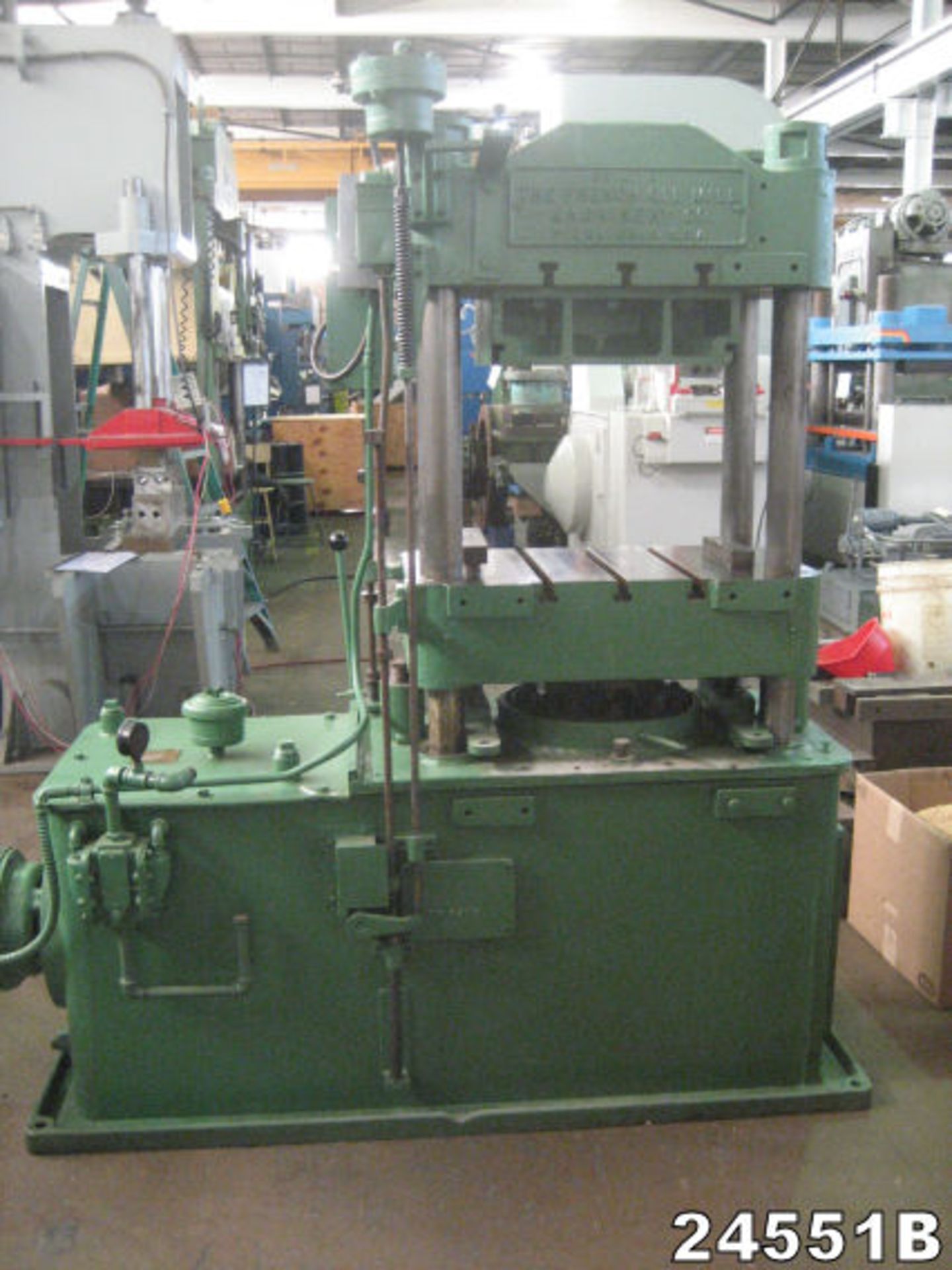 FRENCH OIL 75 TON MOLDING PRESS S/N 24551 - Image 2 of 2