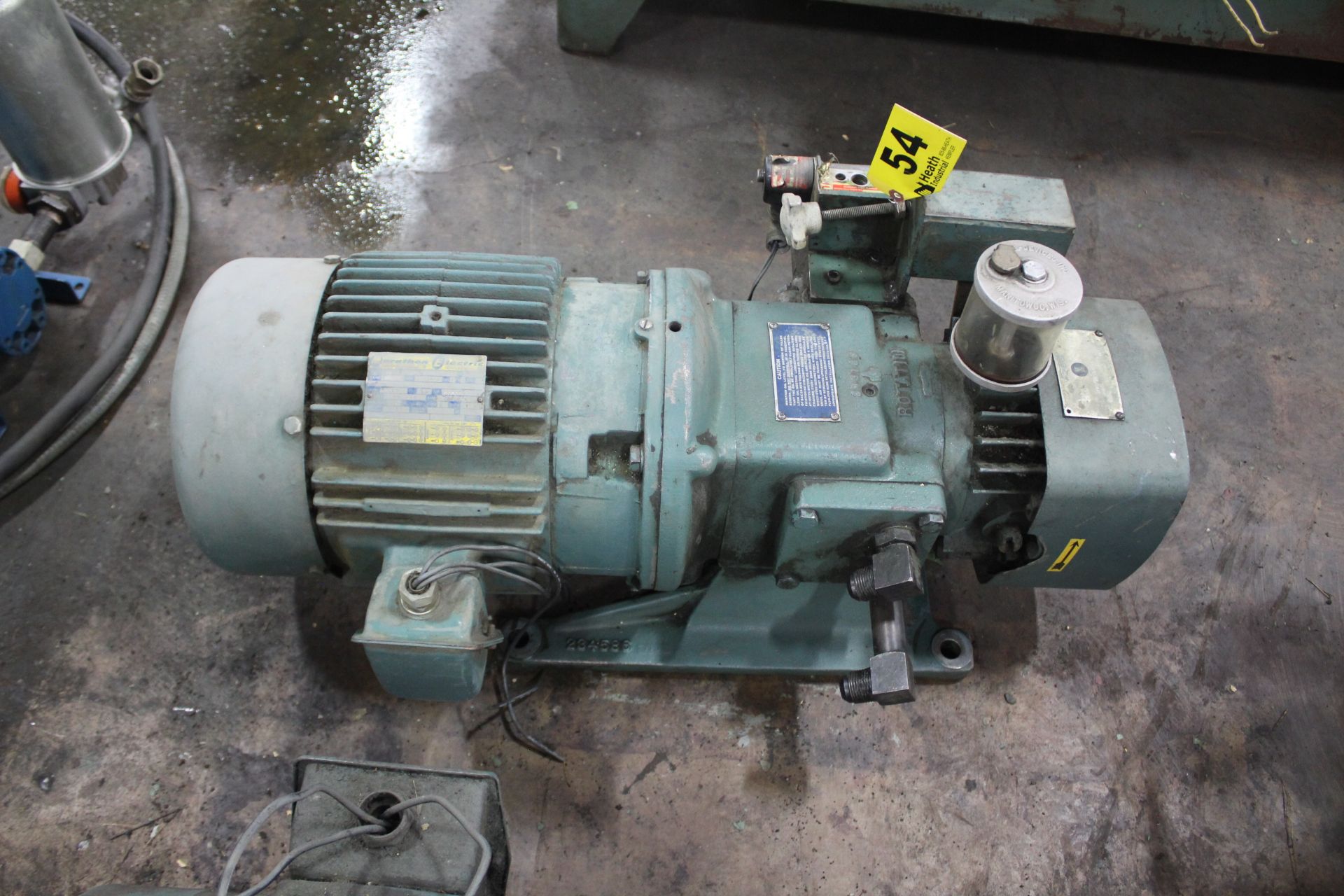 VICKERS HYDRAULIC PUMP, WITH MARATHON ELECTRIC 7-1/2 HP MOTOR, ADJUSTABLE SPEED DRIVE