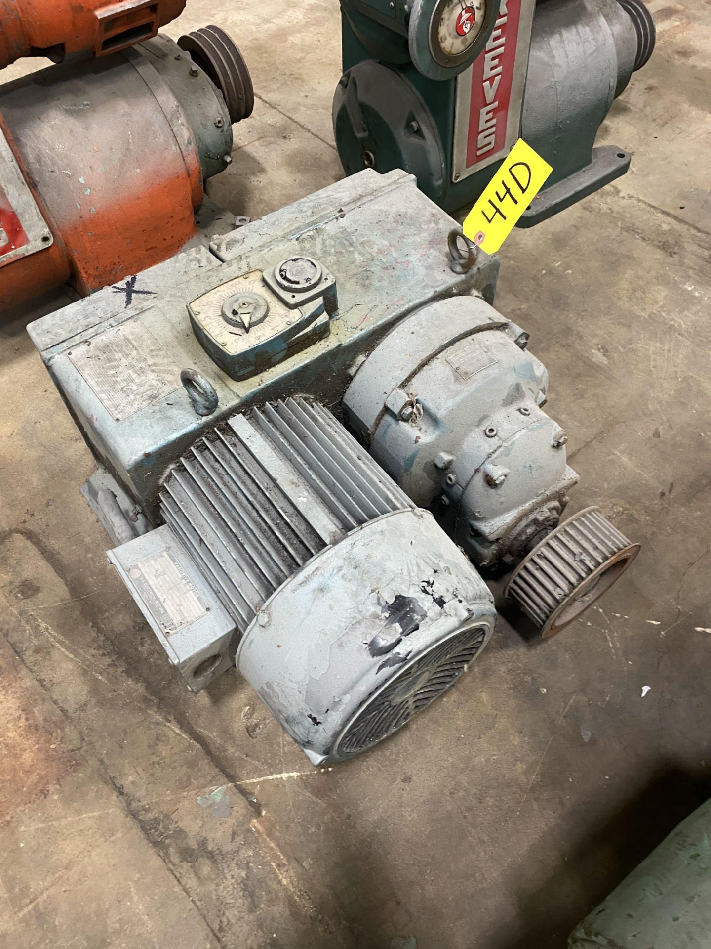 US MOTORS 7.5 HP VARIDRIVE MOTOR, 3 PHASE