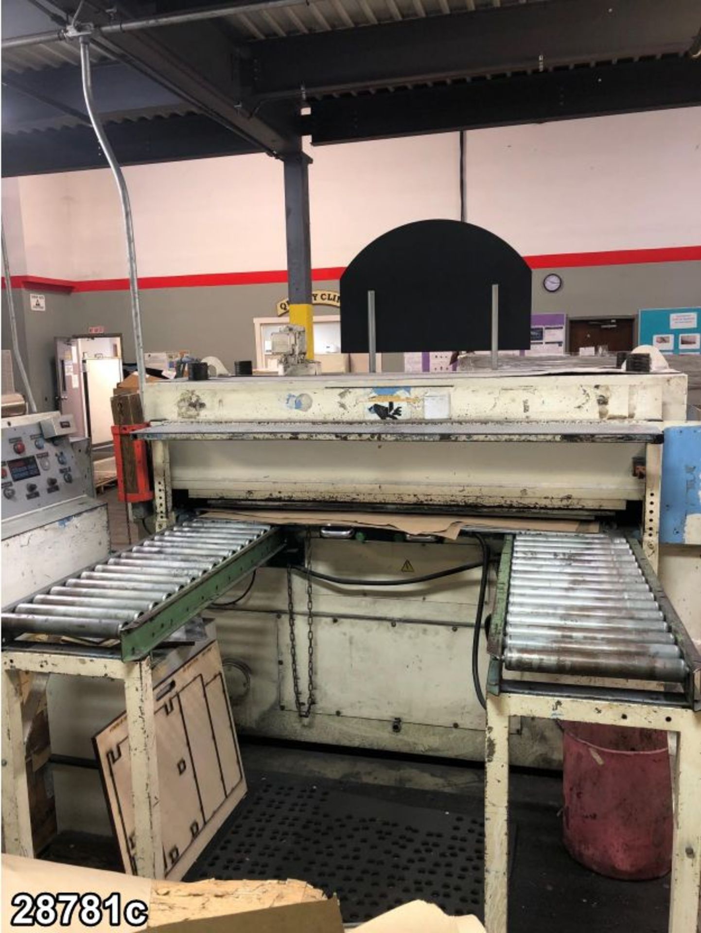 PEDERSEN MODEL 601/16 100 TON HYDRAULIC DIE CUTTING PRESS S/N 179770, With sliding table, ; 4 post d - Image 3 of 6
