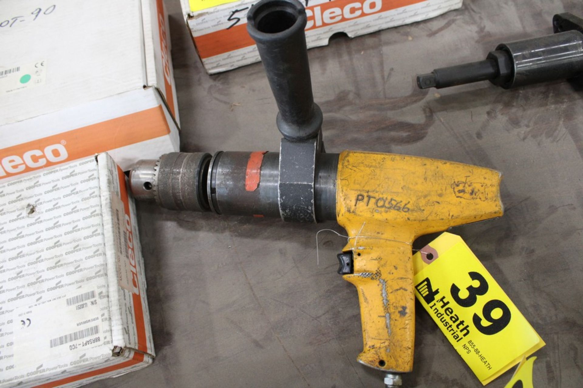 ATLAS COPCO MODEL A355005 PNEUMATIC DRILL