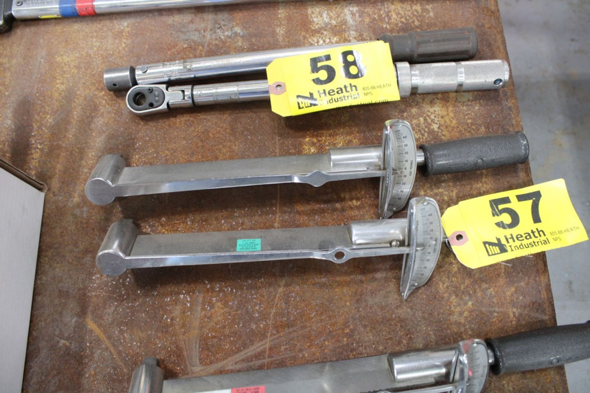 (2) 1/2" 50 LB TORQUE WRENCHES