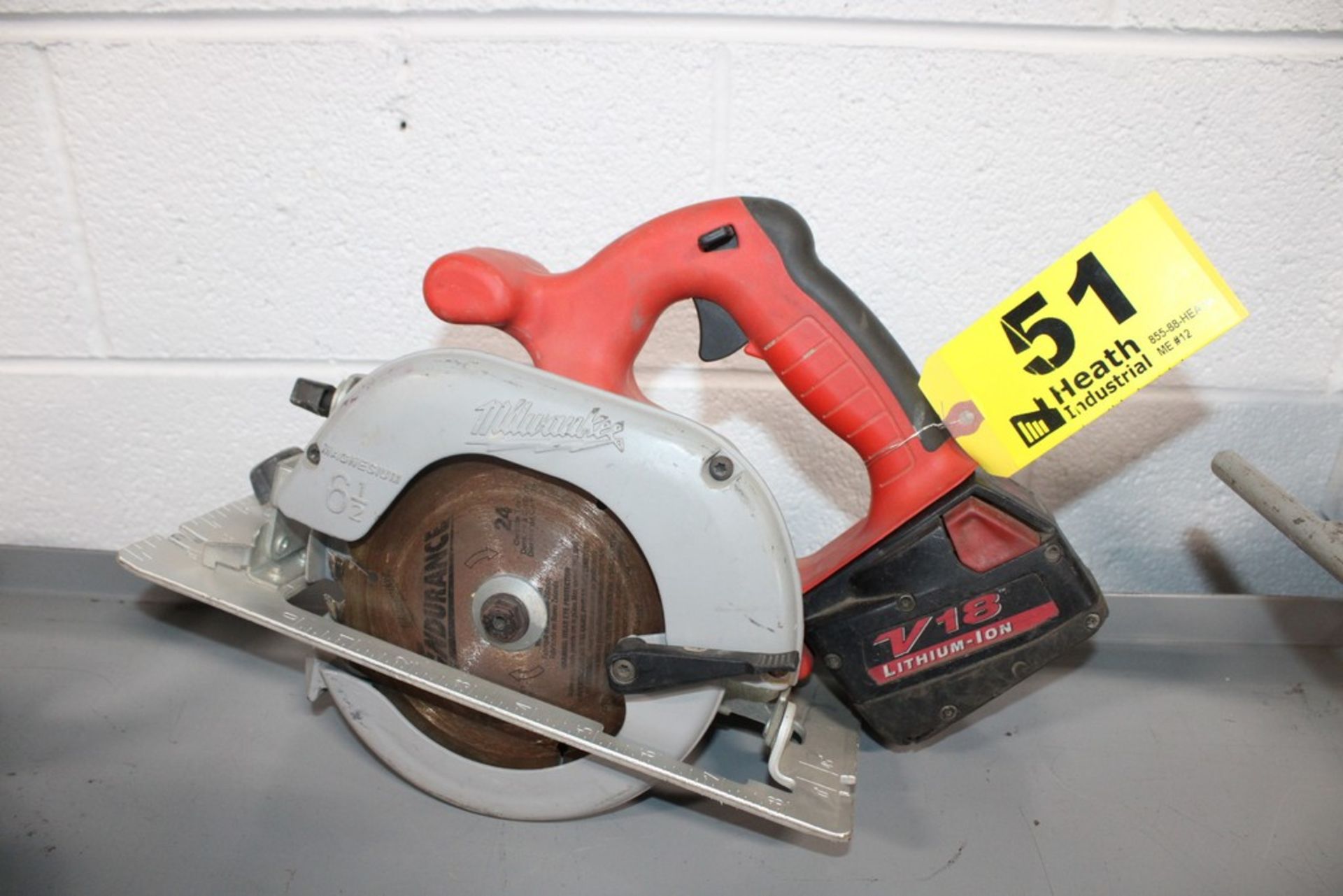 MILWAUKEE MODEL 6310-20 18 V CIRCULAR SAW WITH BATTERY, NO CHARGER