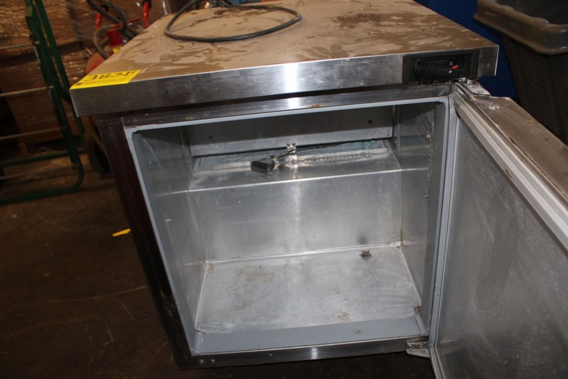 CONTINENTAL MODEL W27 COUNTER HEIGHT STAINLESS STEEL REFRIDGERATOR - Image 2 of 3