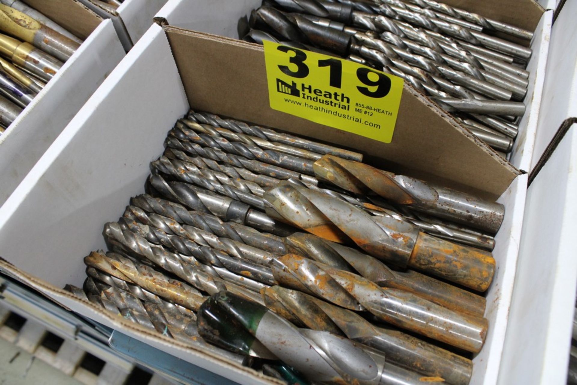 LARGE QTY OF DRILL BITS