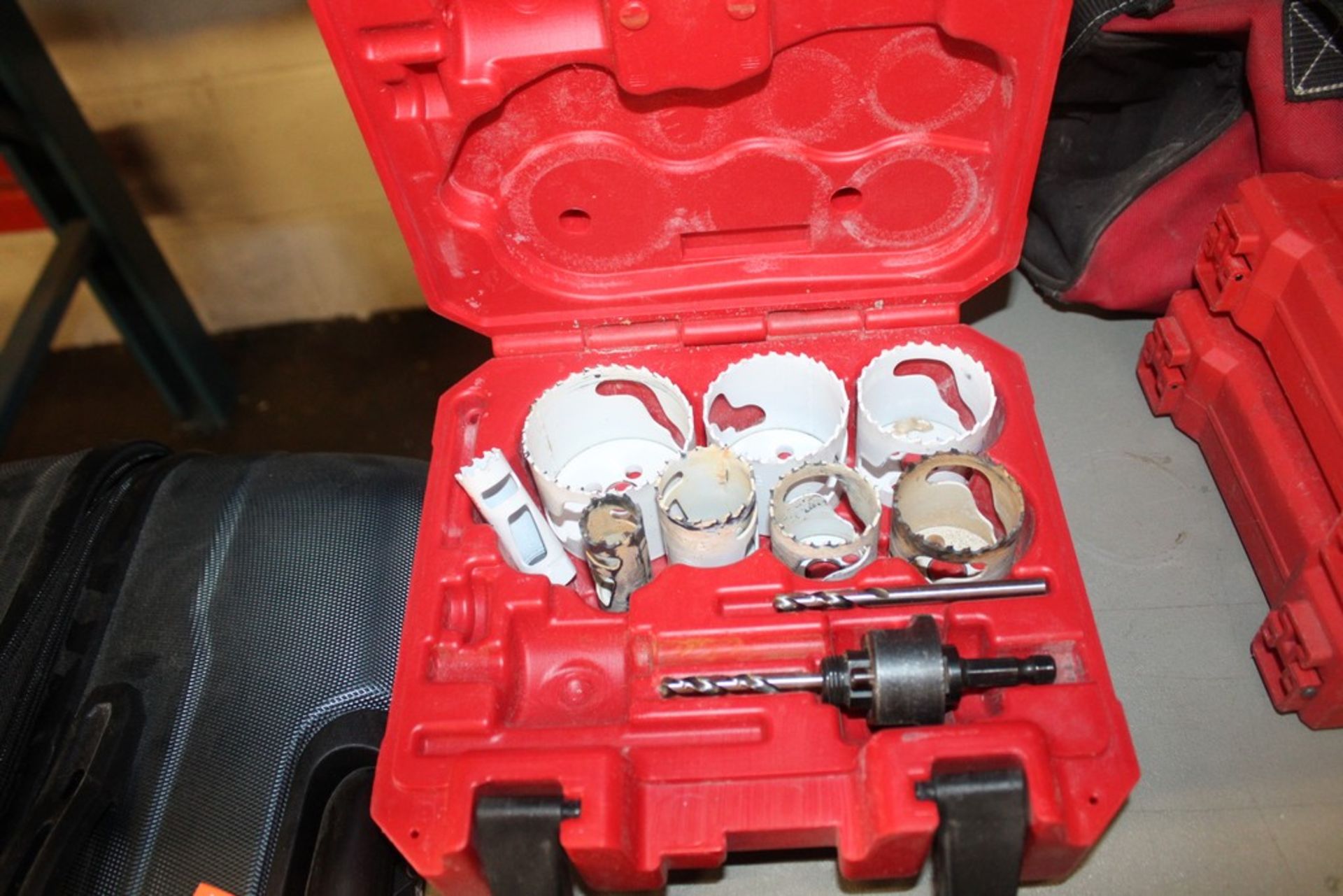 MILWAUKEE HOLE SAW KIT - Image 2 of 2