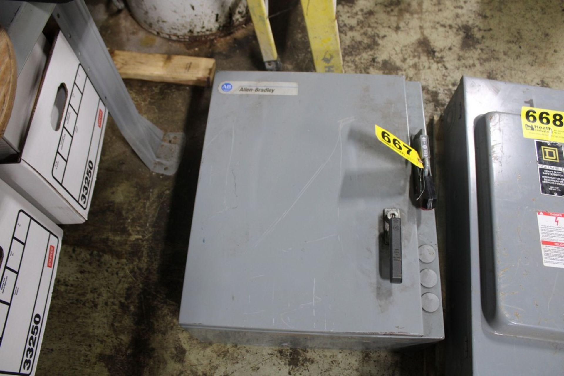 ALLEN BRADLEY ELECTRCIAL CONTROL BOX