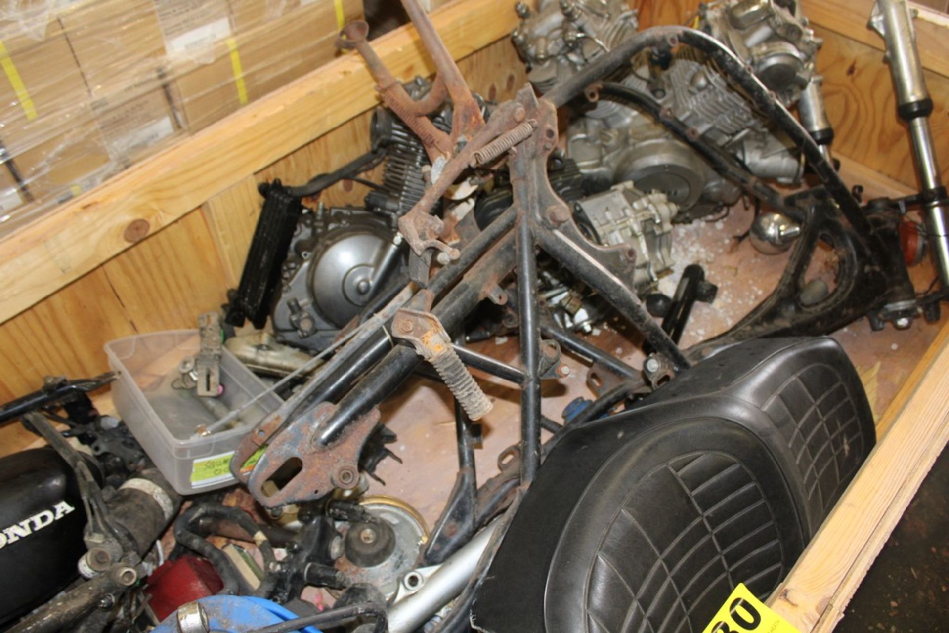 LARGE QTY OF MOTORCYCLE PARTS, MOTORS, FRAME, SEAT, ETC. - Image 3 of 6