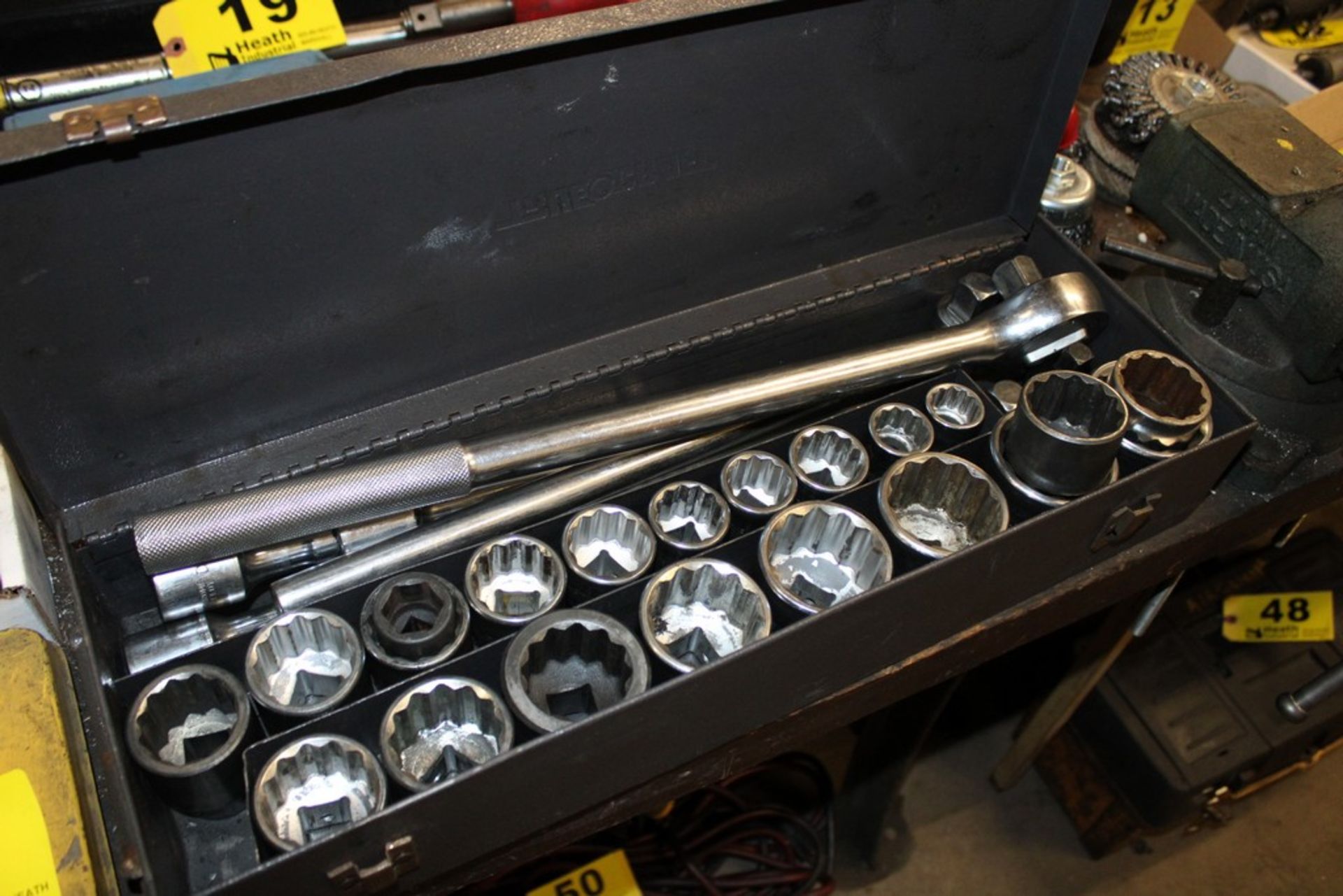 3/4" DRIVE SOCKET SET WITH DURACRAFT RATCHET