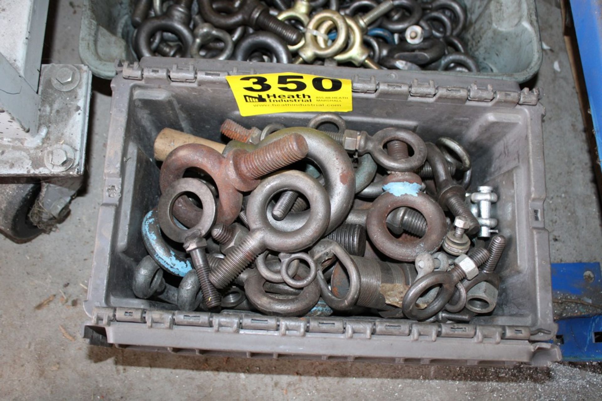 LARGE QTY OF EYE BOLTS IN BN