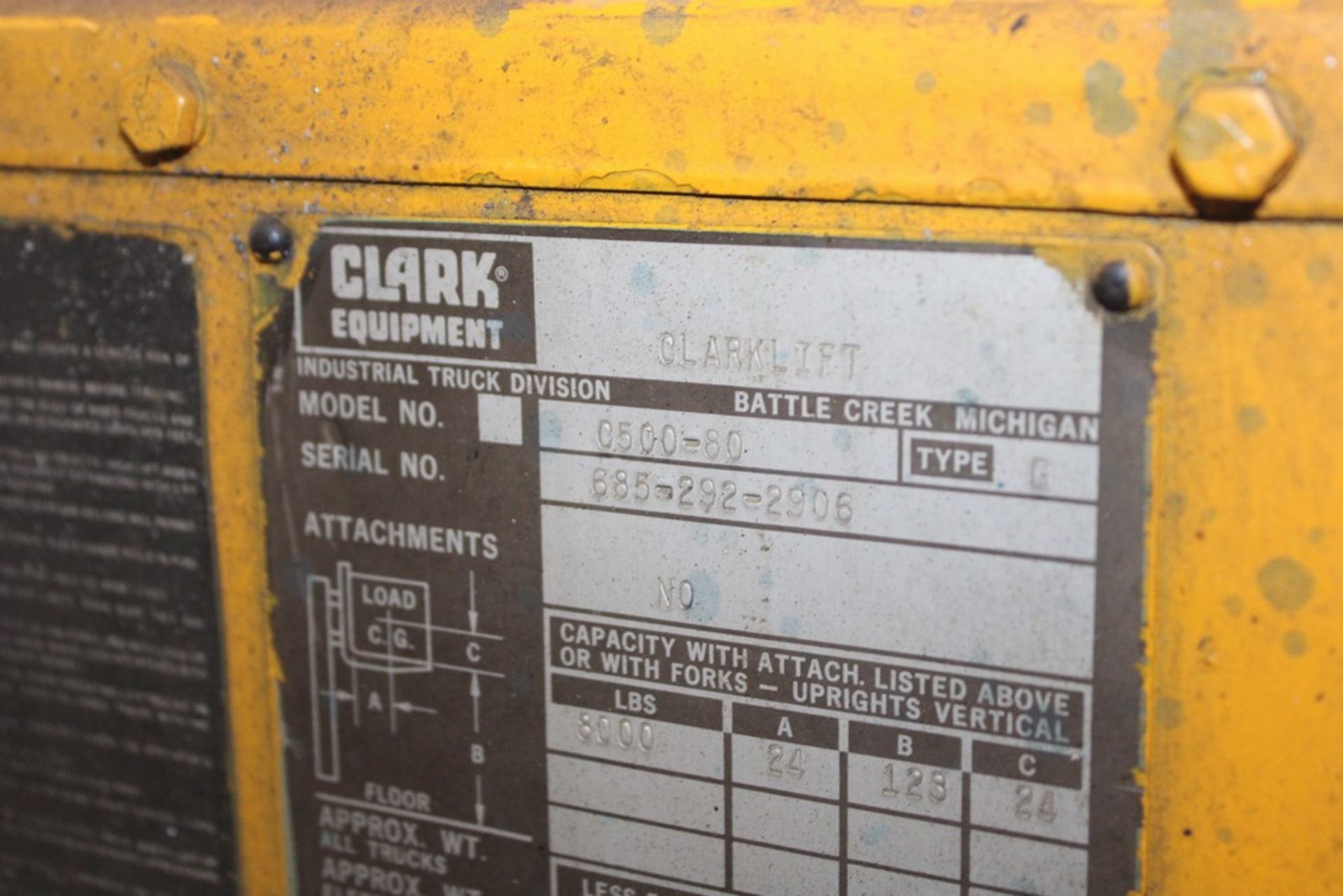 CLARK 8,000 LB. MODEL C500-80 LP GAS FORKLIFT TRUCK, S/N 685-292-2906, 123" MAX. LIFT, 3591 - Image 7 of 8