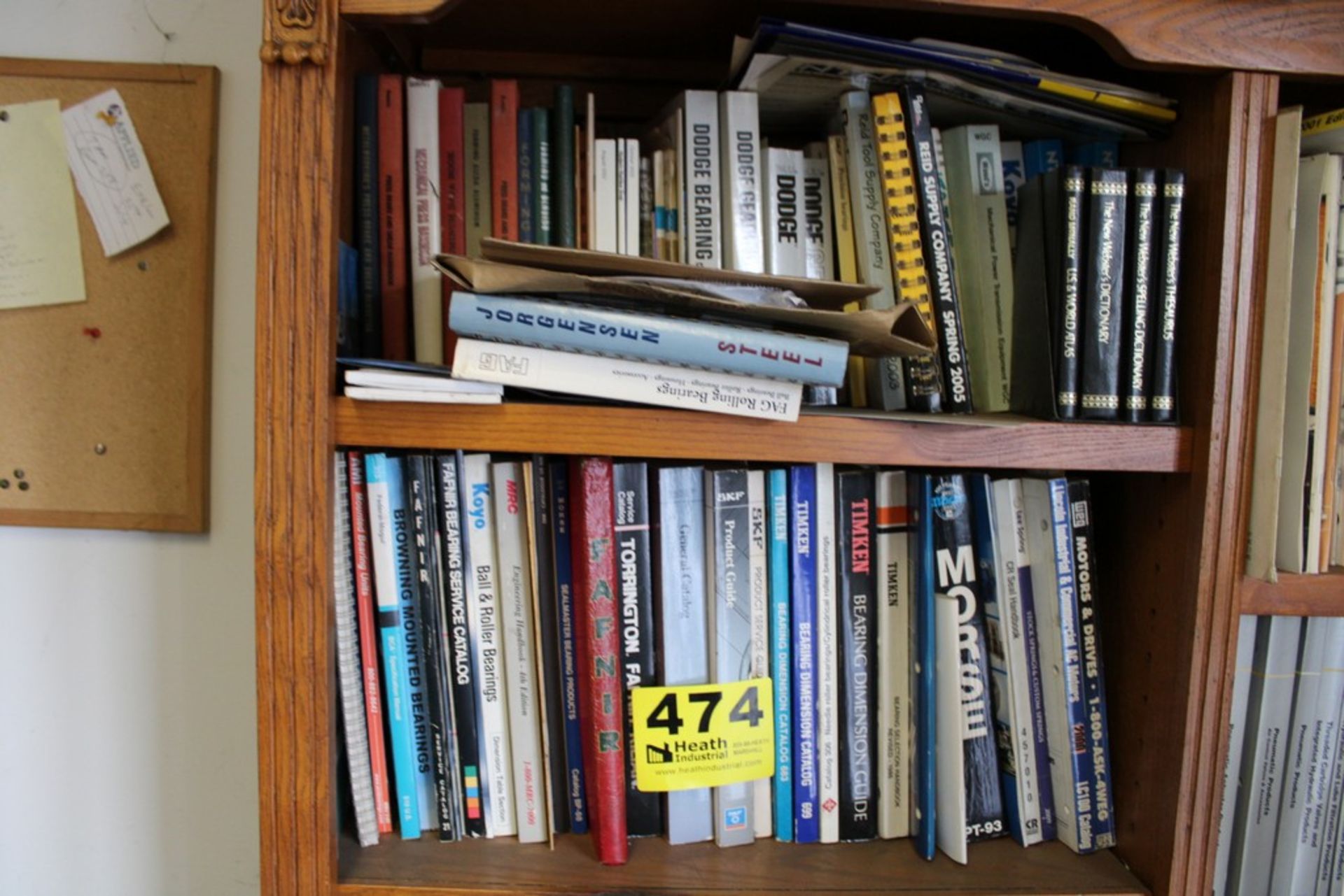 LARGE QTY OF REFERENCE BOOKS IN BOOKCASE - Image 2 of 4