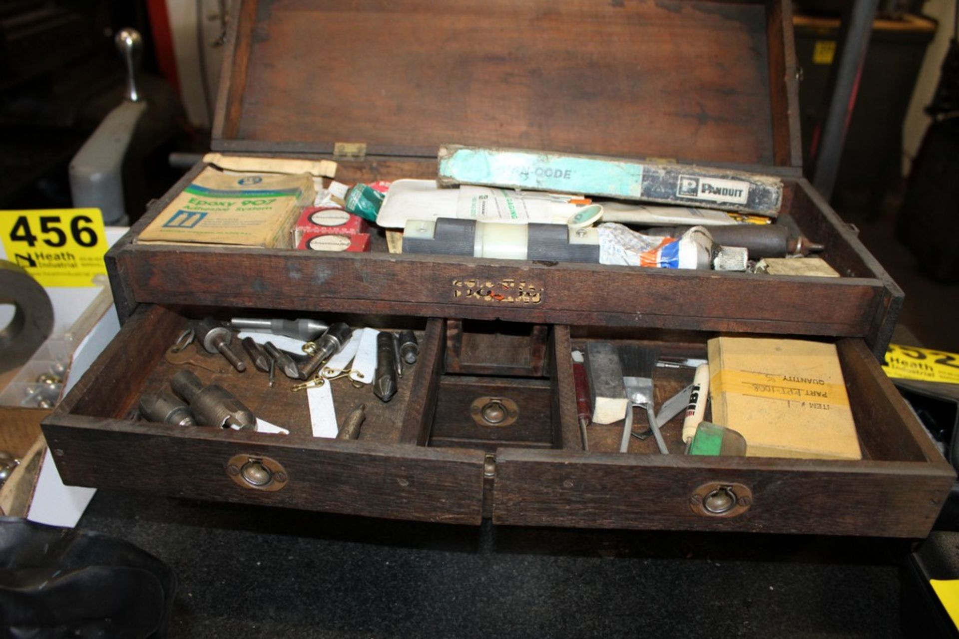 WOOD MACHINIST FOUR DRAWER TOOL BOX WITH MISC. TOOLS - Image 3 of 4