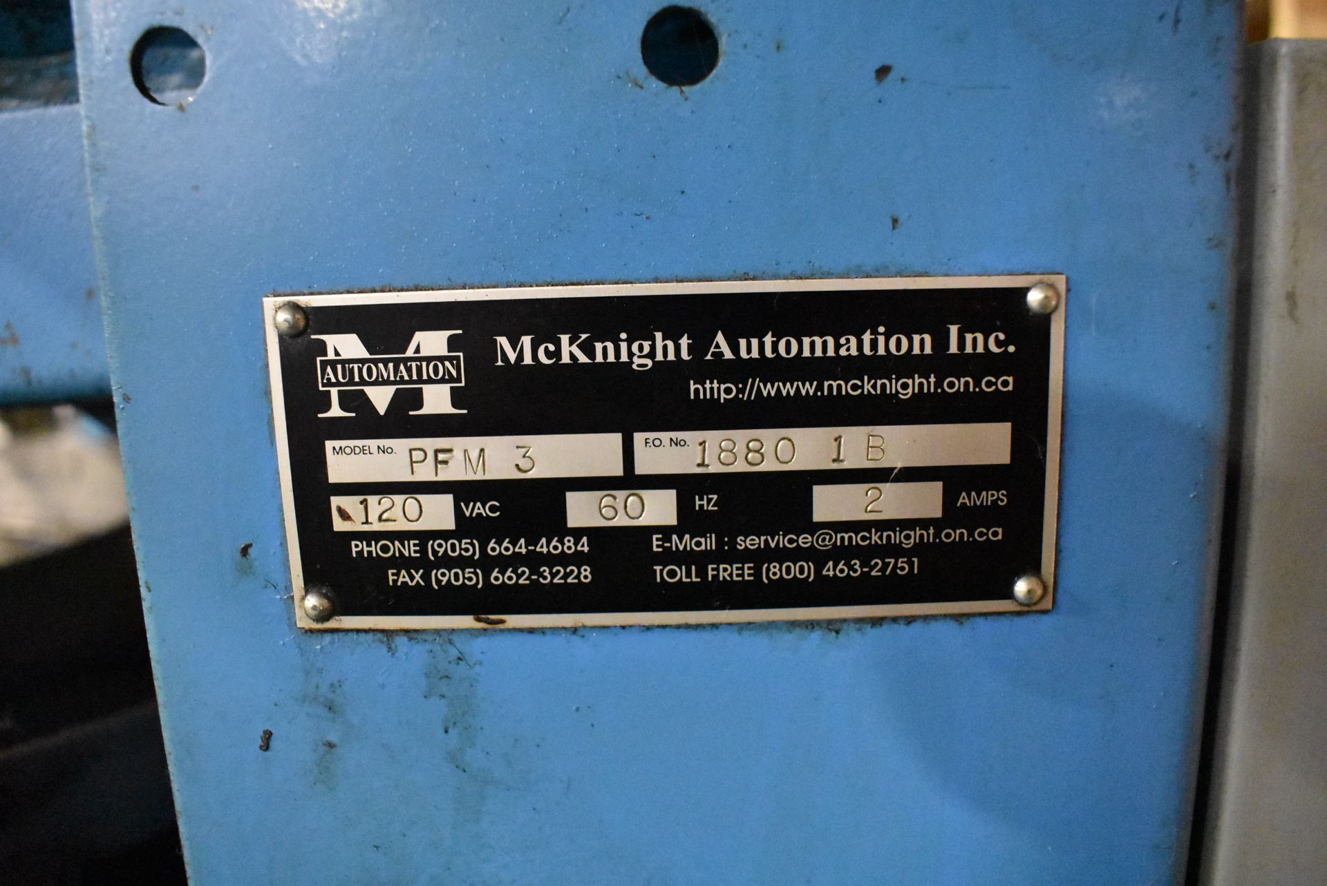 MCKNIGHT AUTOMATION MODEL MAF 15 VIBRATORY FEEDER S/N 18801B, WITH STAND 120V - Image 6 of 6