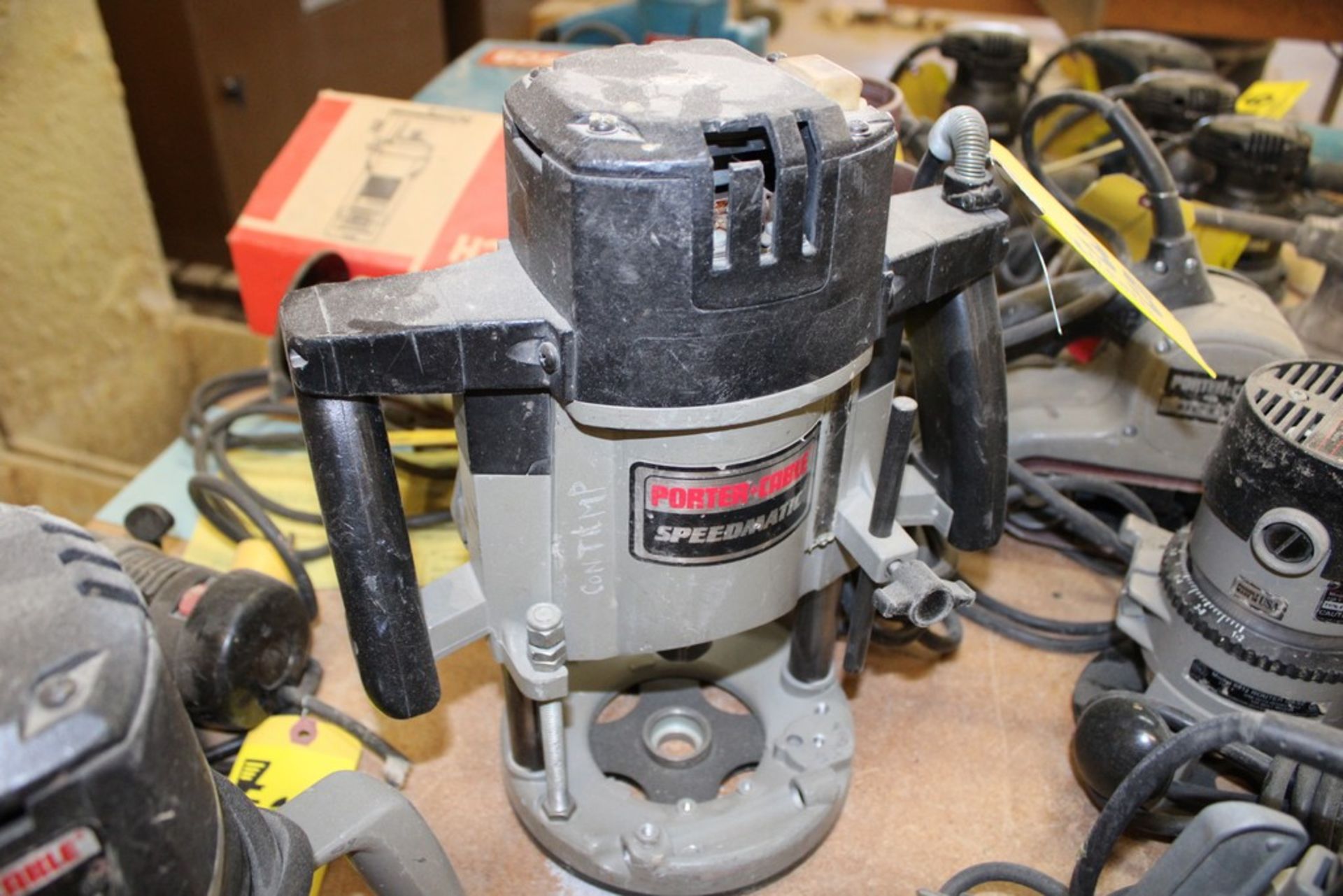 PORTER CABLE MODEL 7538 SPEEDMATIC ROUTER