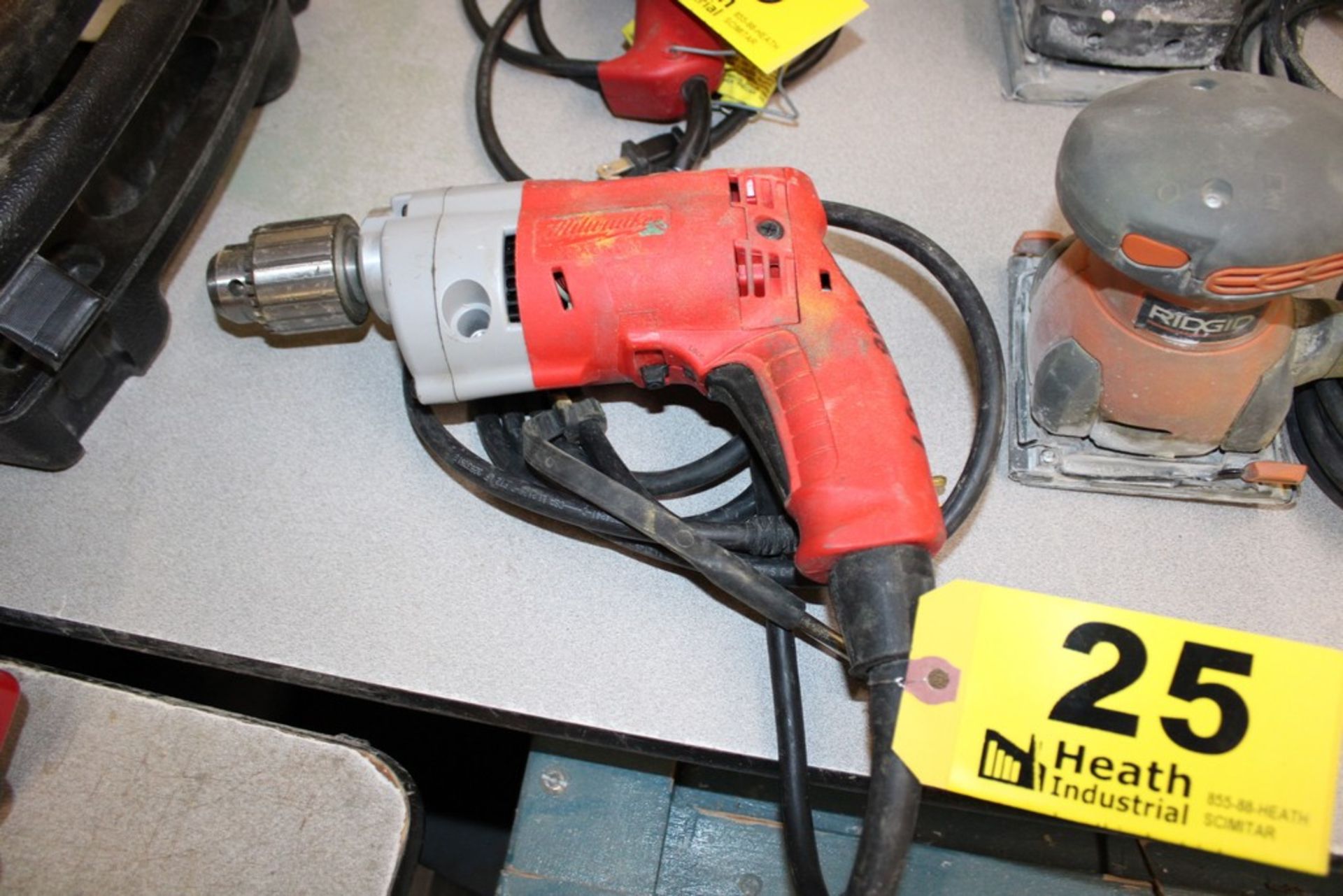 MILWAUKEE NO. 0244 1/2" MAGNUM HOLESHOOTER ELECTRIC DRILL