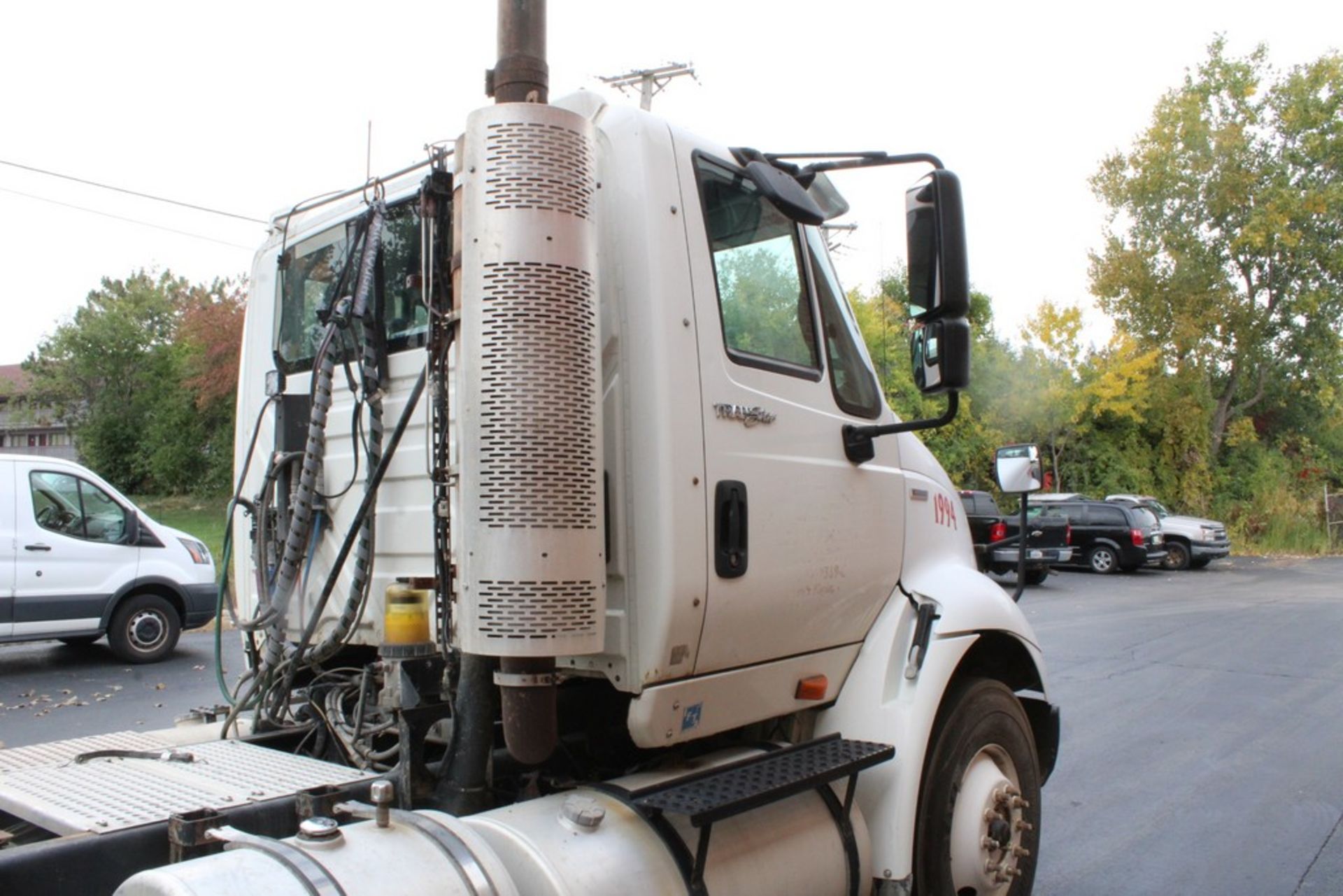 2009 INTERNATIONAL TRANSTAR 8600 TRUCK TRACTOR, DAY CAB, 13.0L L6 DIESEL, WET KIT, VIN - Image 9 of 17