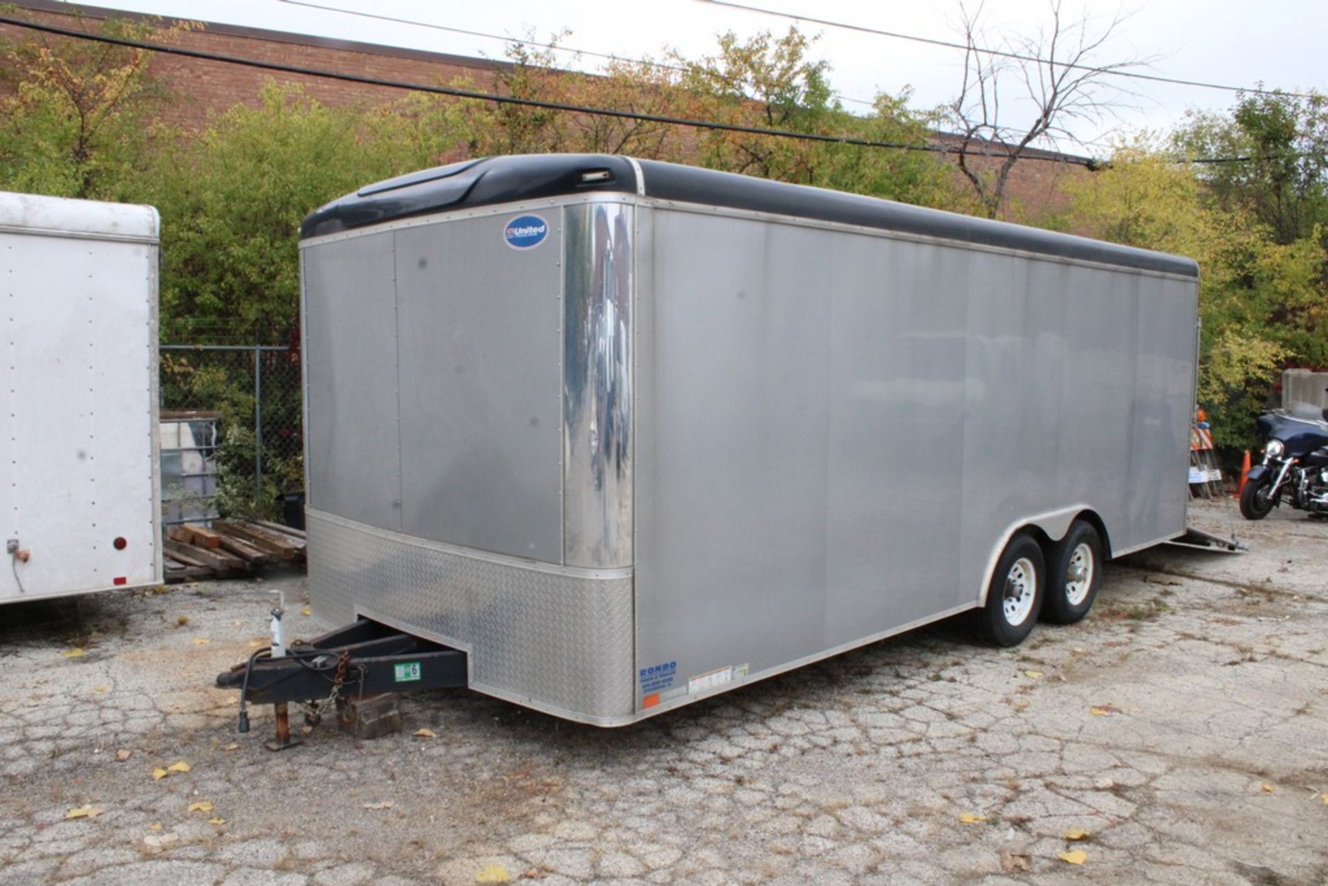 2018 UNITED 20' ENCLOSED CARGO TRAILER, RAMP REAR DOOR, SIDE DOOR, VIN 56JTE2024JA162171