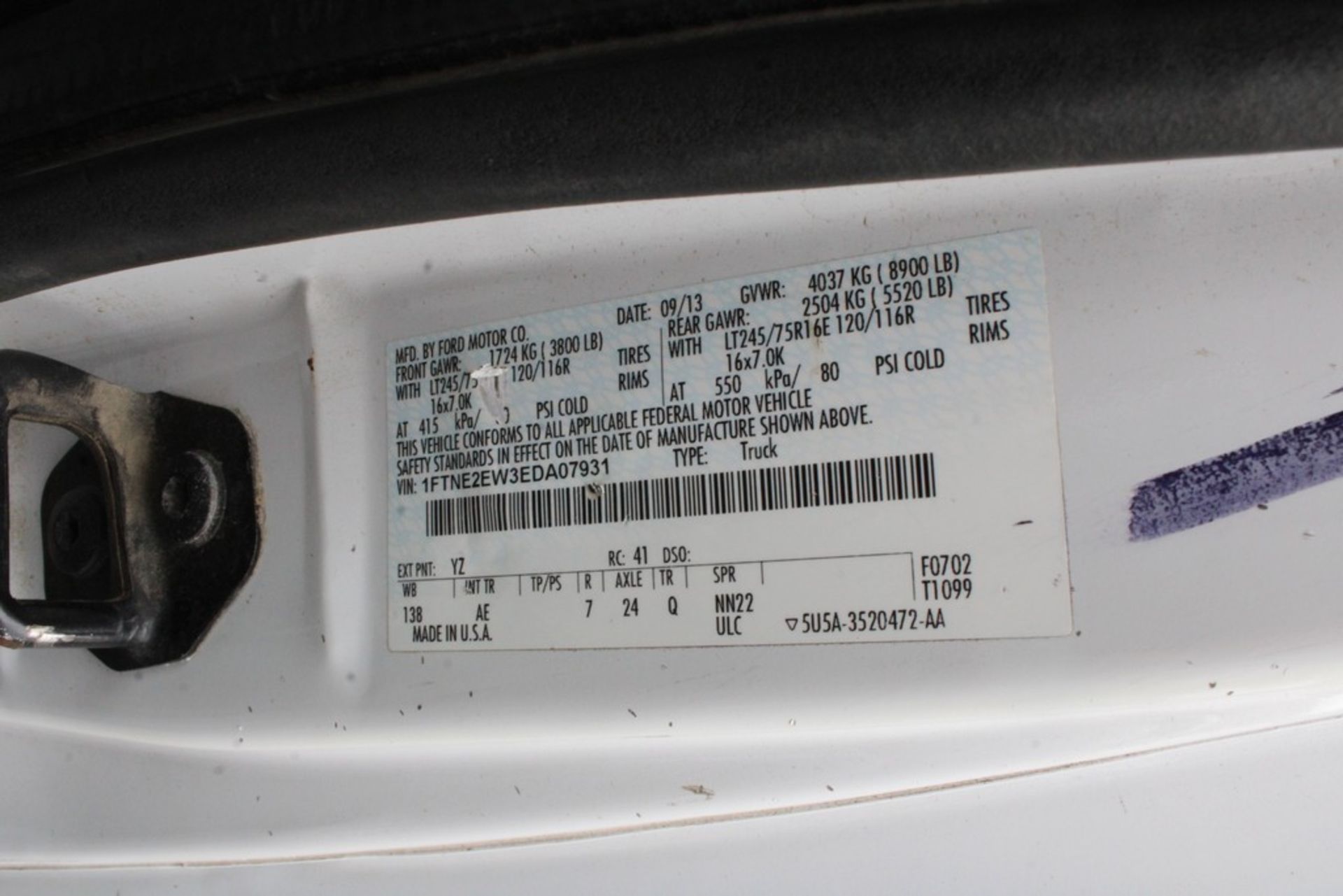 2014 FORD ECONOLINE E-250 CARGO VAN, 4.6L V8, VIN 1FTNE2EW3EDA07931, 183,875 MILES SHOWN ON - Image 9 of 10