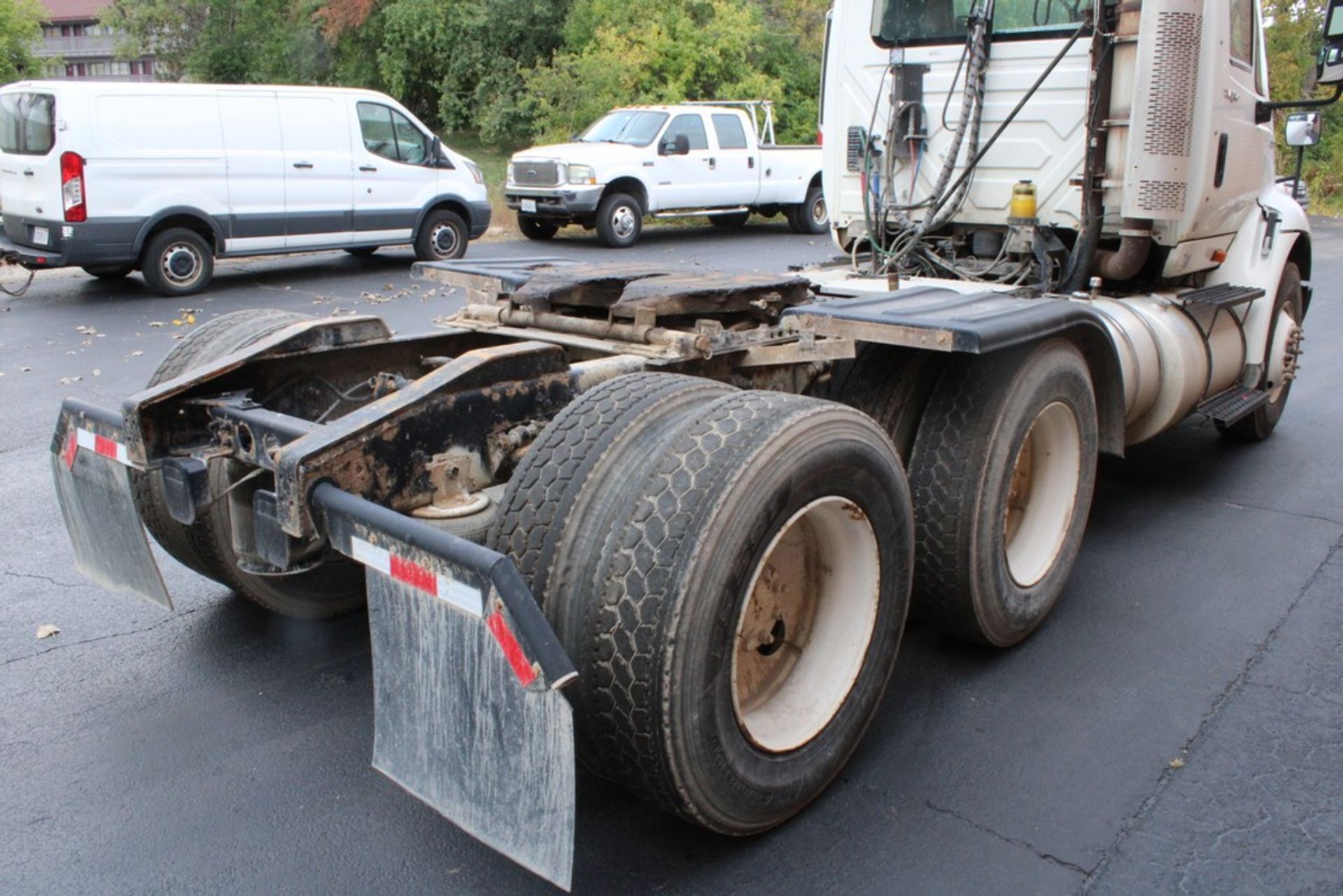 2009 INTERNATIONAL TRANSTAR 8600 TRUCK TRACTOR, DAY CAB, 13.0L L6 DIESEL, WET KIT, VIN - Image 4 of 17