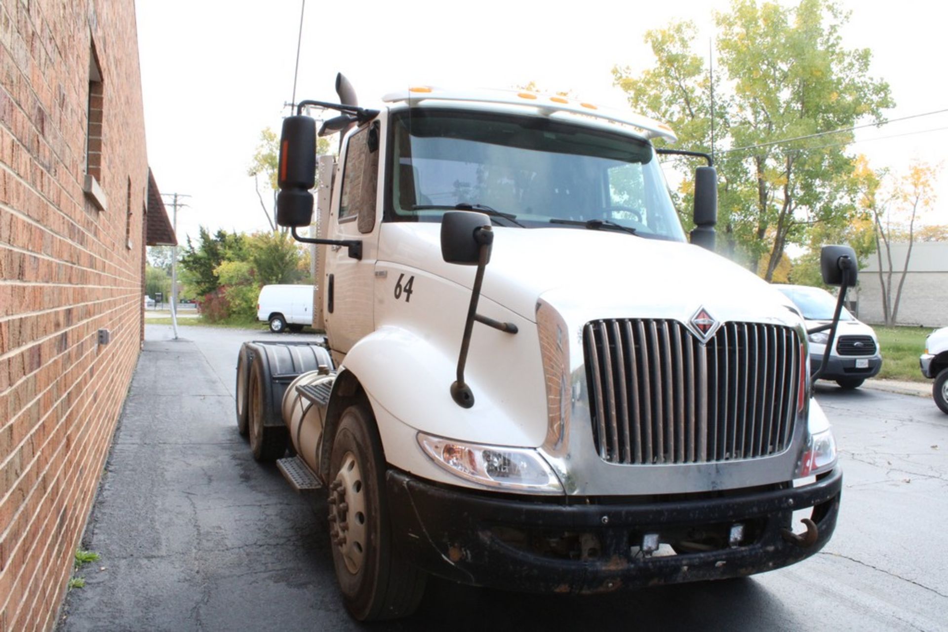 2009 INTERNATIONAL TRANSTAR 8600 TRUCK TRACTOR, DAY CAB, 13.0L L6 DIESEL, WET KIT, VIN - Image 9 of 19