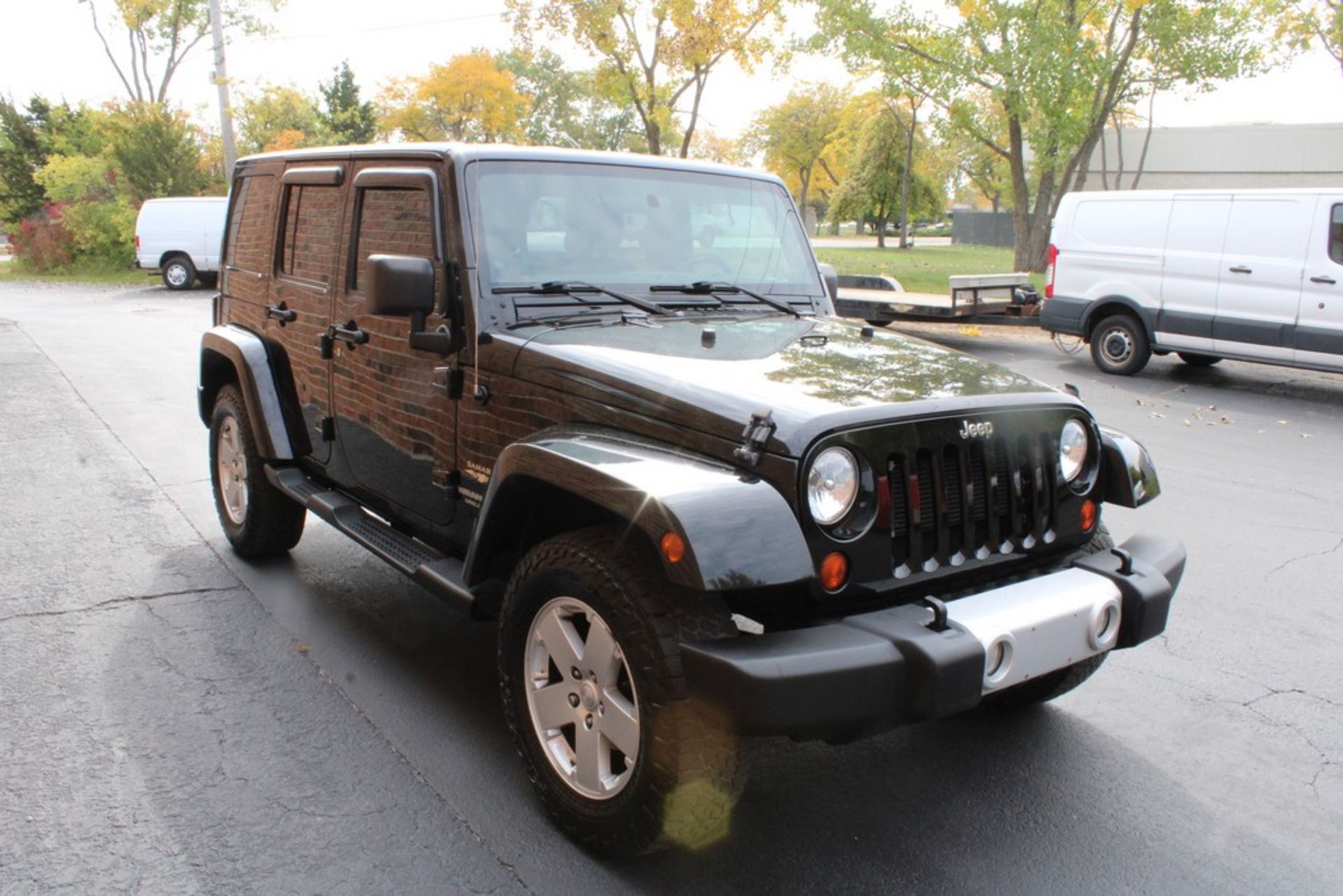 2012 JEEP WRANGLER UNLIMITED SAHARA SPORT UTILITY, 4WD, 3.6L V6, AUTOMATIC, VIN 1C4BJWEG1CL209717, - Image 6 of 18