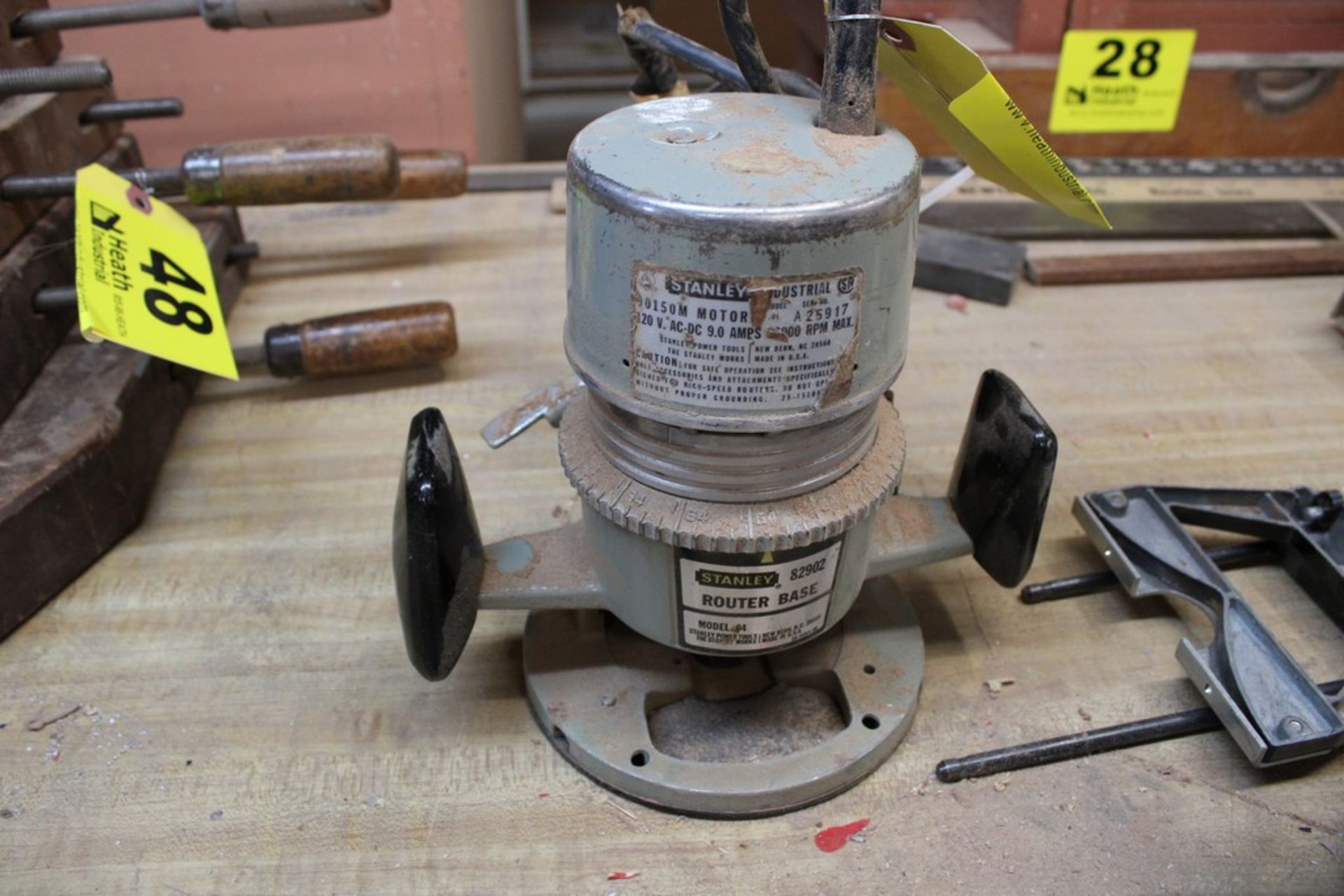 STANLEY MODEL 4 ROUTER WITH ROUTER GUIDE