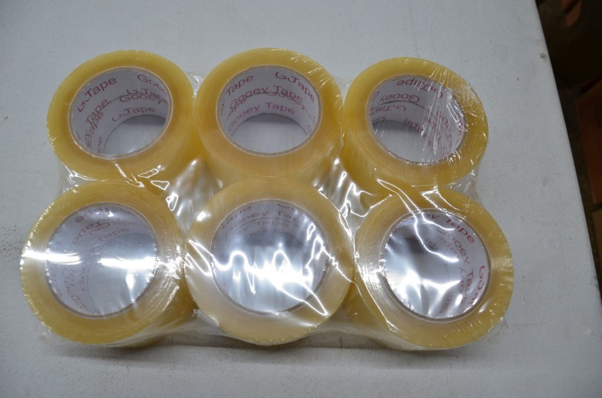 (2) CASES GOOEY TAPE 72MM/100MTR (24) ROLLS PER CASE - Image 3 of 3