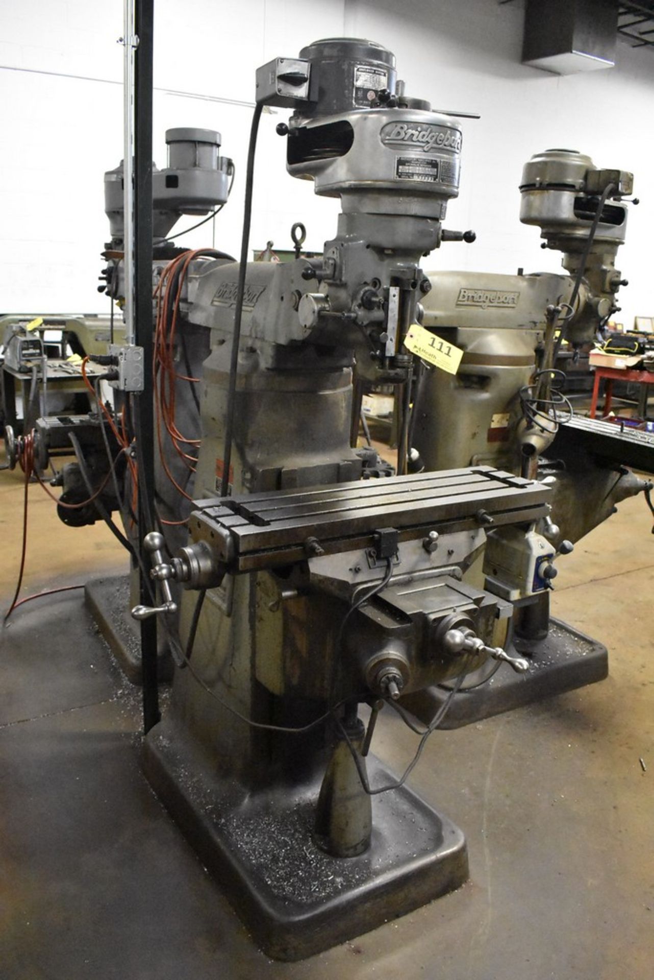 BRIDGEPORT 1 HP "J-HEAD" RAM TYPE VERTICAL MILL, S/N BR86128, 32" POWER FEED TABLE