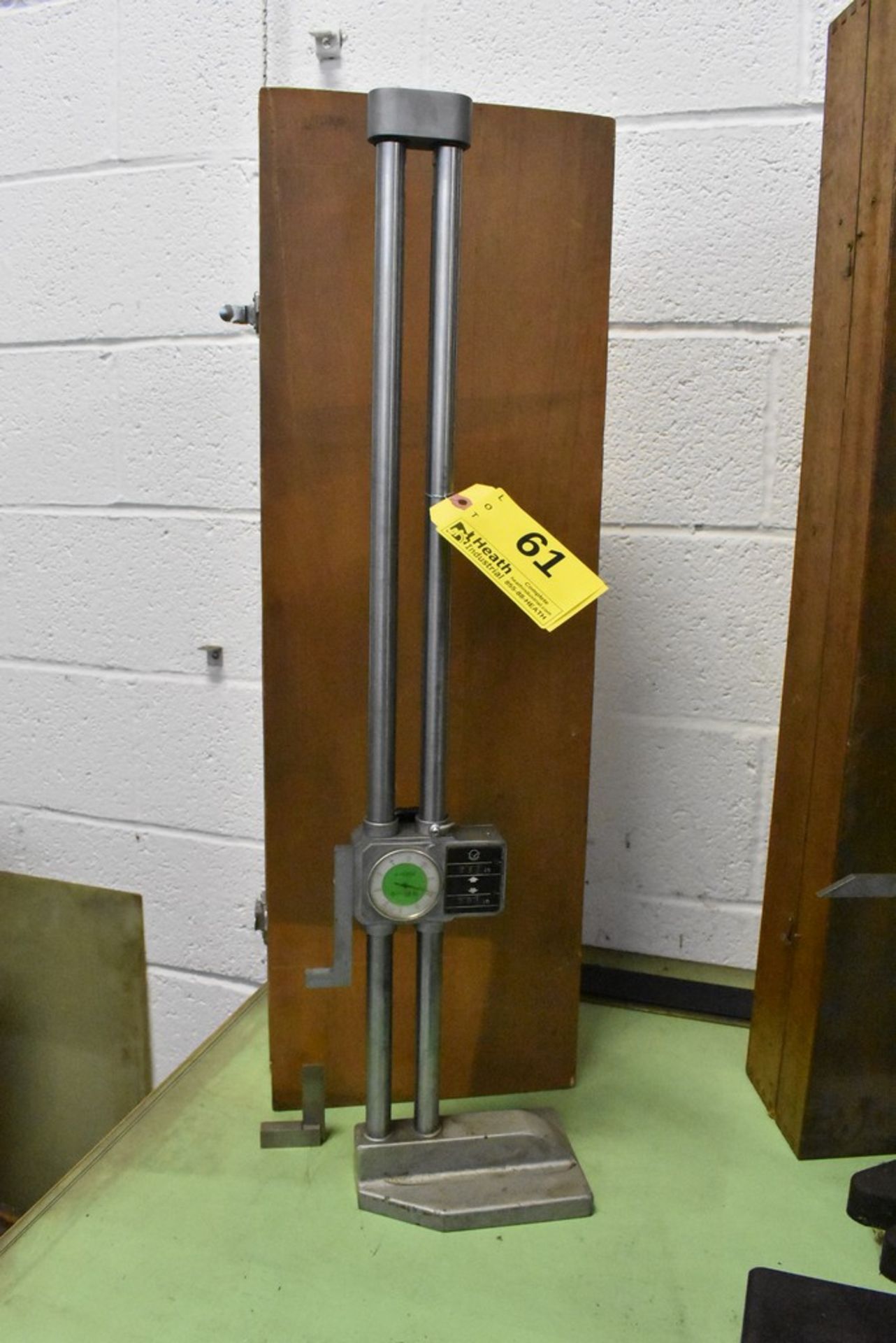 AEROSPACE 0-24" DIAL HEIGHT GAGE