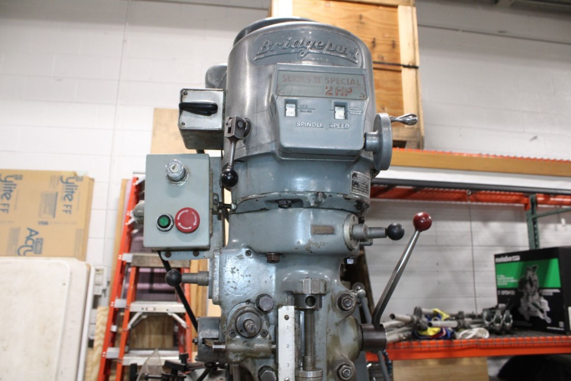 BRIDGEPORT 2 HP MODEL SERIES II SPECIAL VARIABLE SPEED RAM TYPE VERTICAL MILL, S/N 4922S, 58â€ - Image 4 of 10