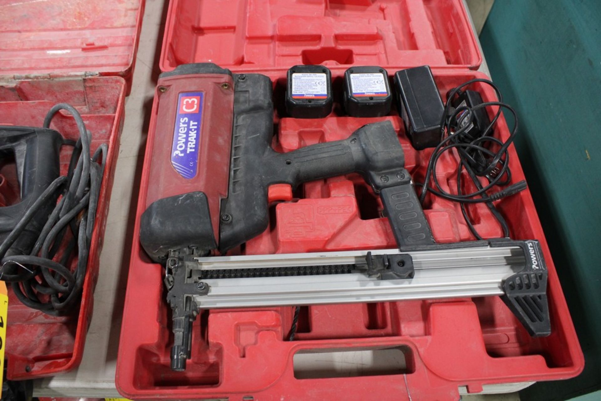 POWERS TRAK-IT C3 CORDLESS NAIL GUN WITH (2) BATTERIES & CHARGER