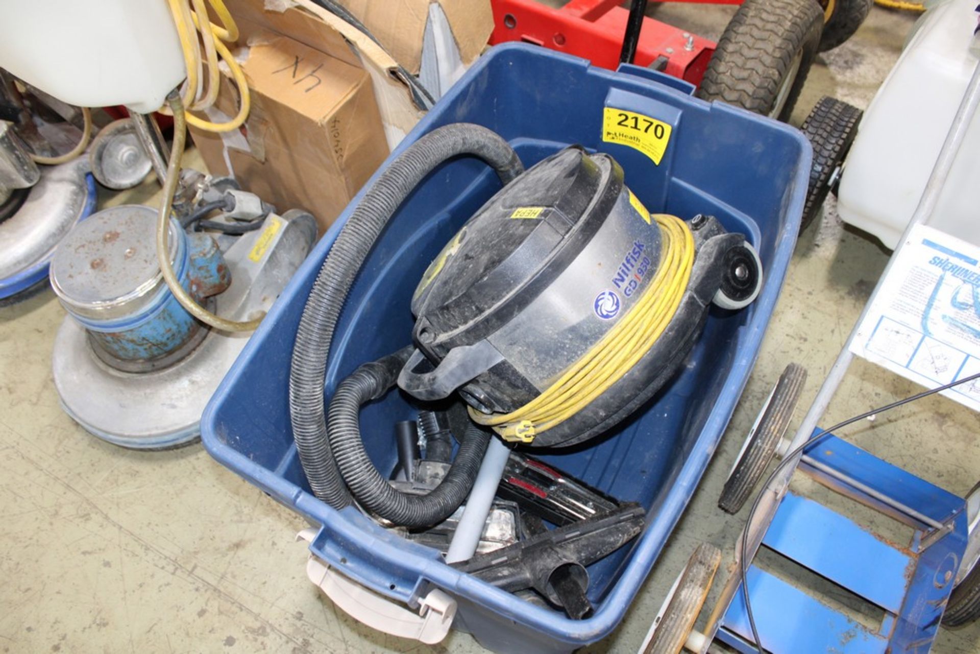 NILFISH MODEL GD930 4 GALLON HEPA VACUUM