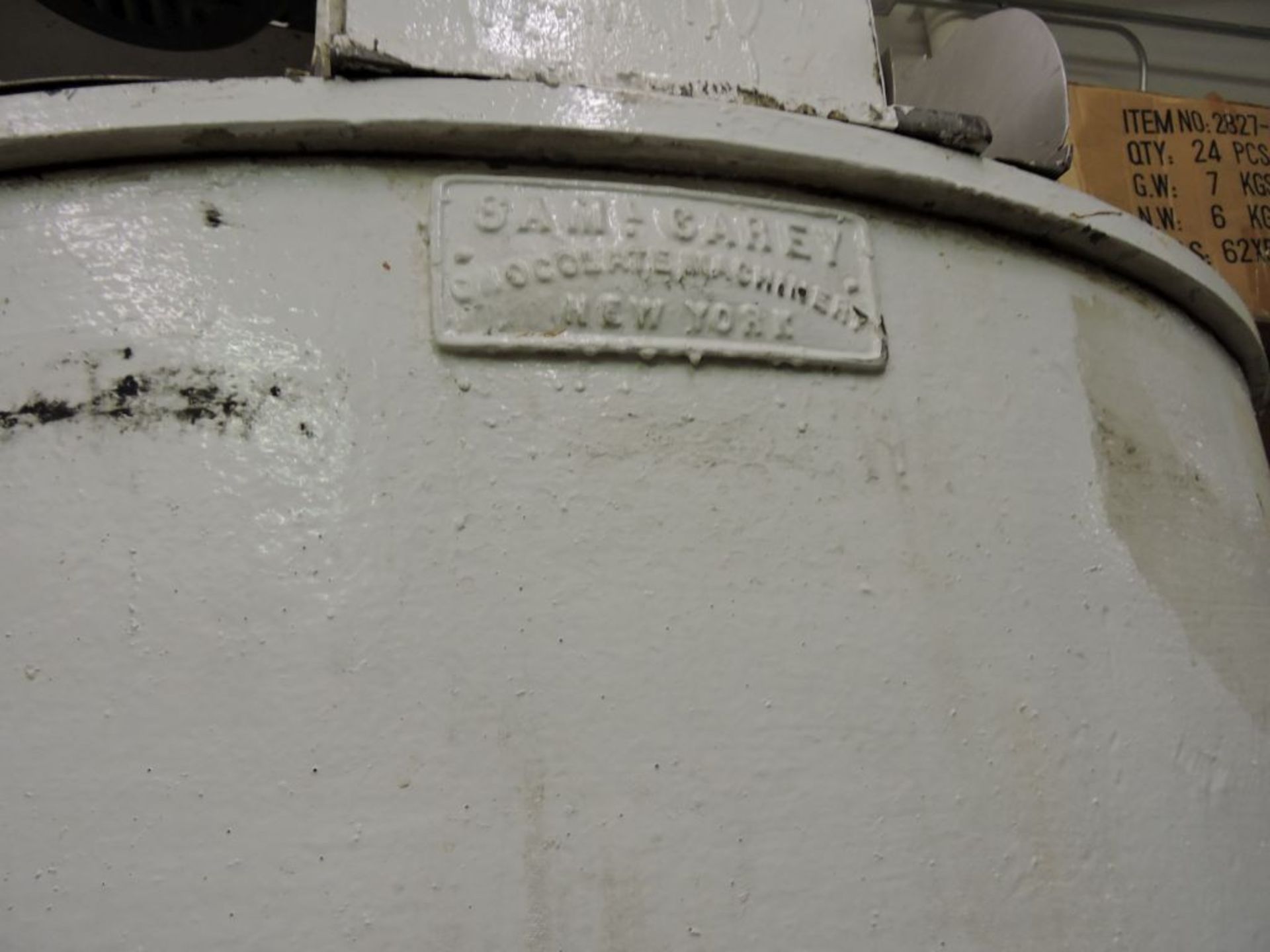 Sam Carey melter, steel, 56" x 34", elec. watertank, on casters. (Loading fee $50) - Image 2 of 4