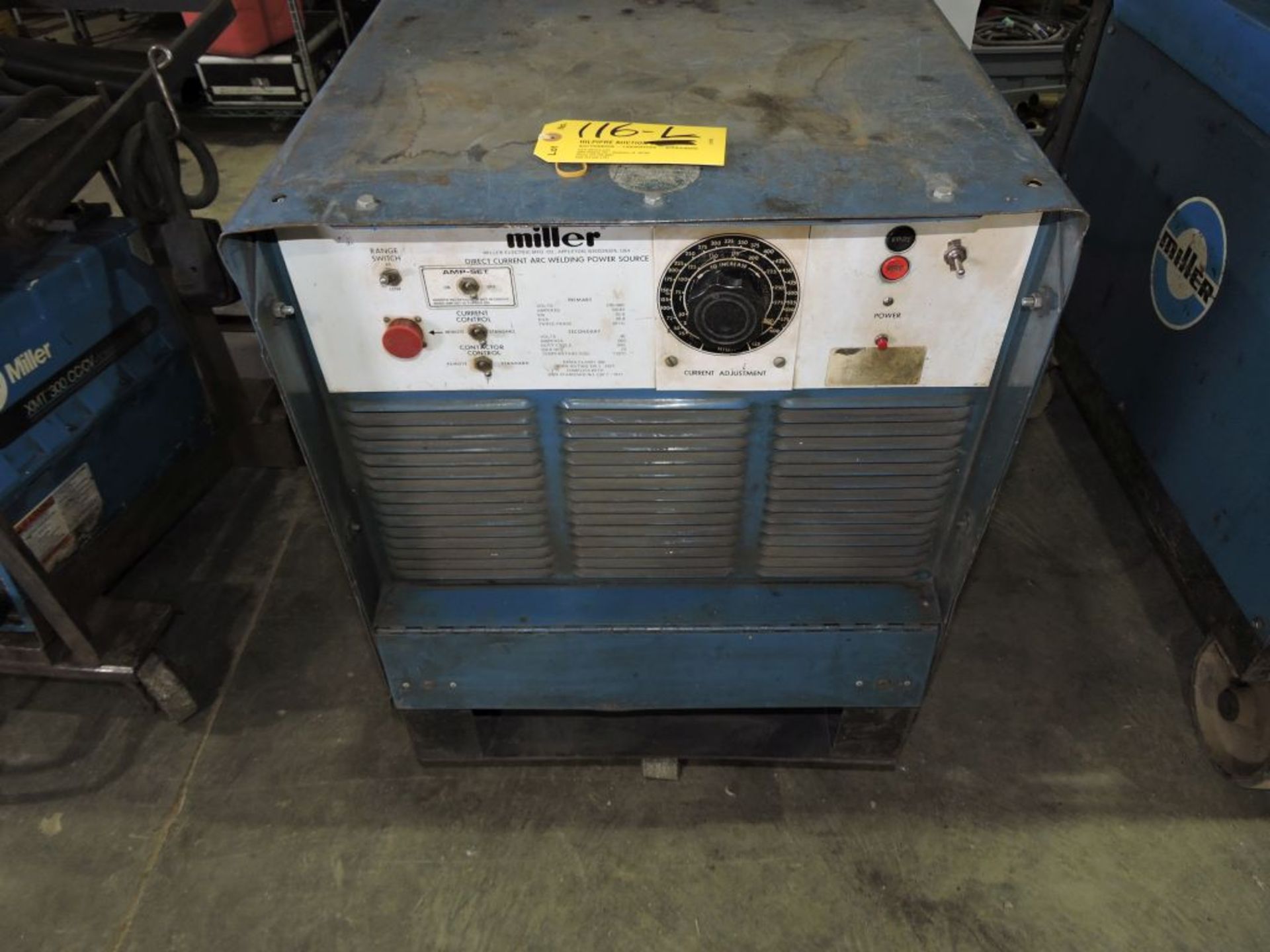 Miller Direct Current arc welder, sn HH035433, 500 amp on trucks.